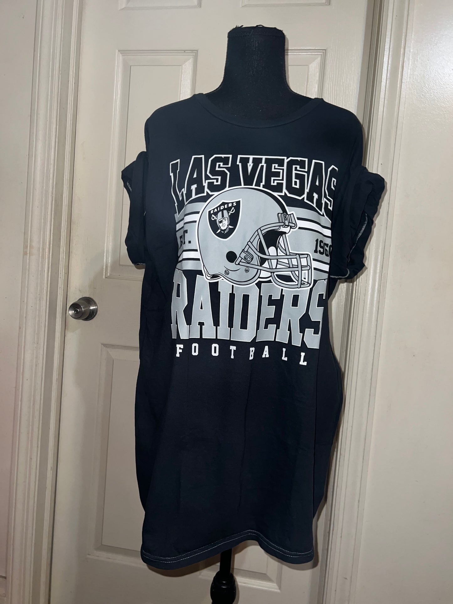 Las Vegas Raiders Oversized Distressed Tee