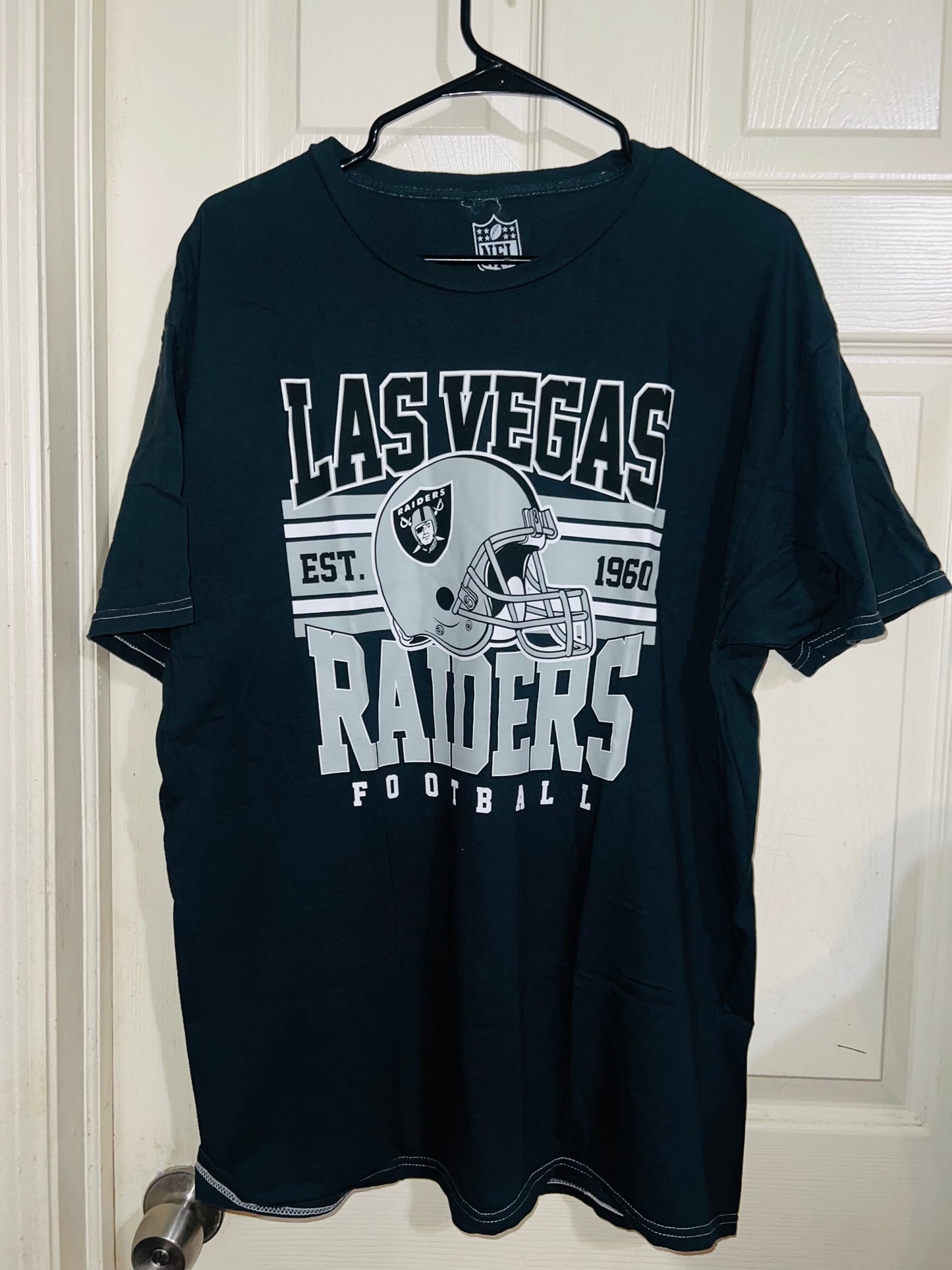 Las Vegas Raiders Oversized Distressed Tee