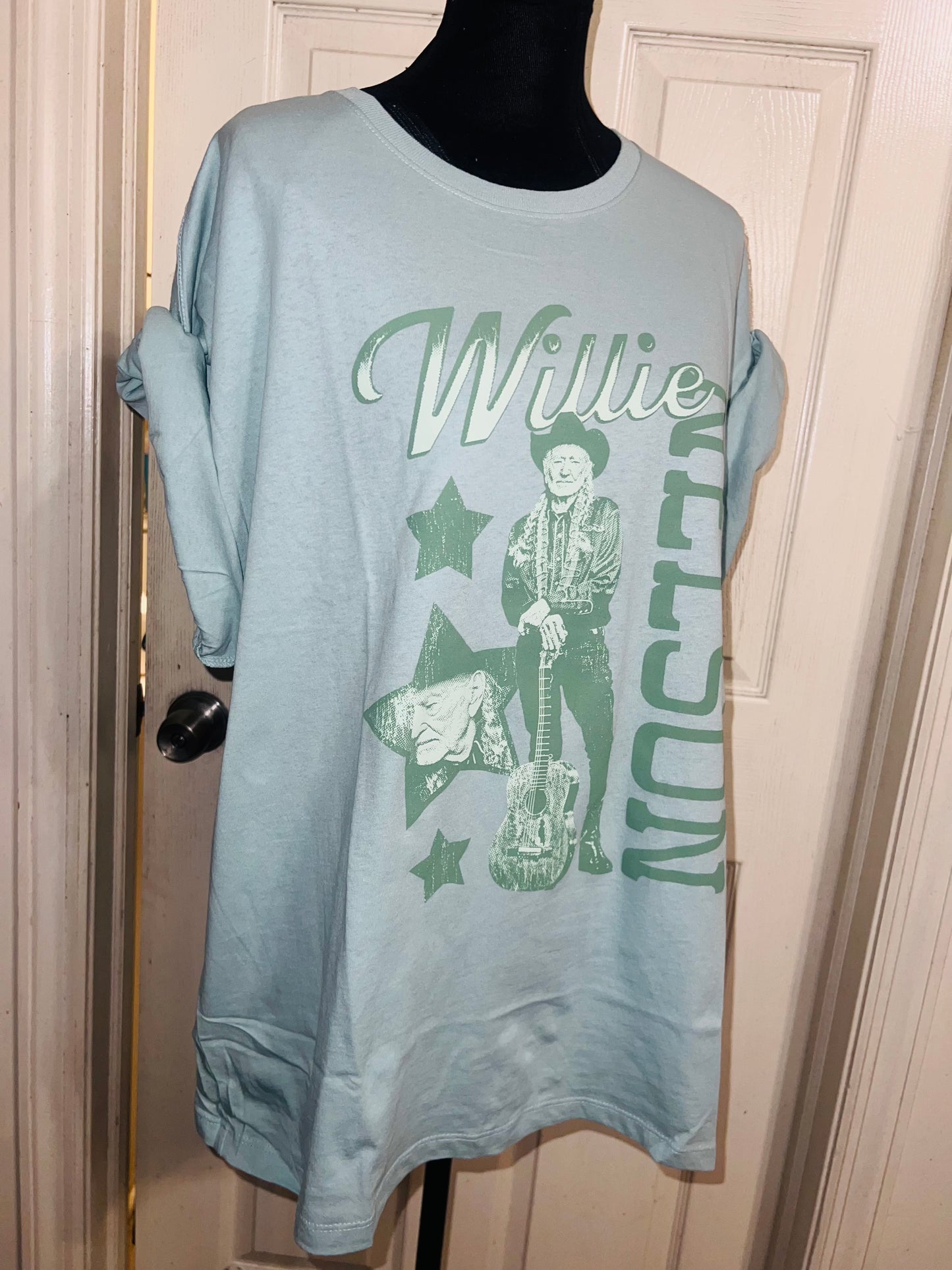 Willie Nelson Oversized Distressed Tee