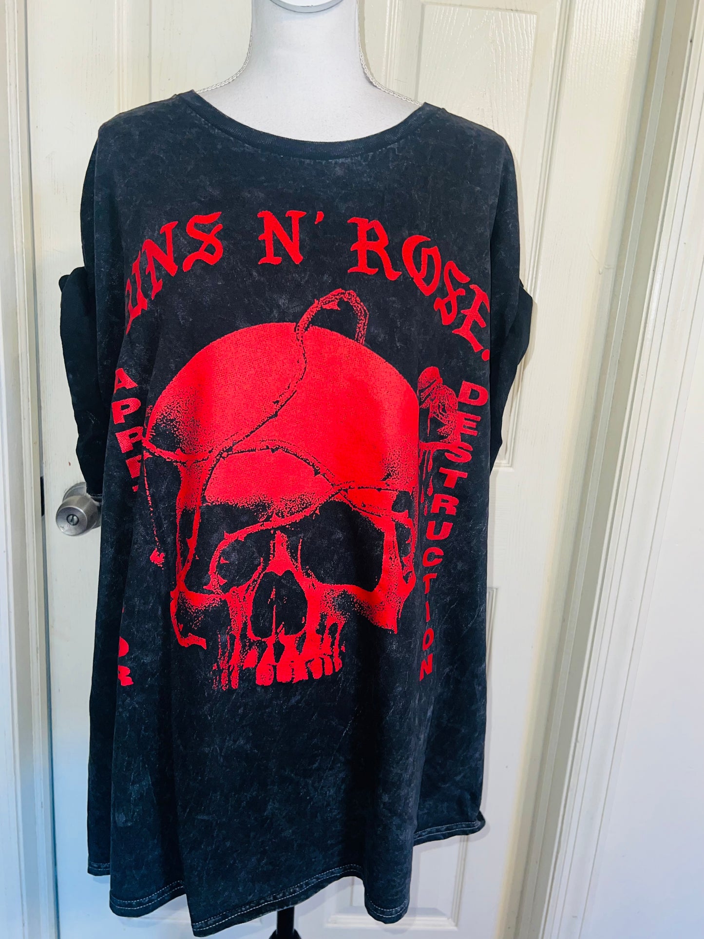 Guns N’ Roses Oversized Distressed Tee