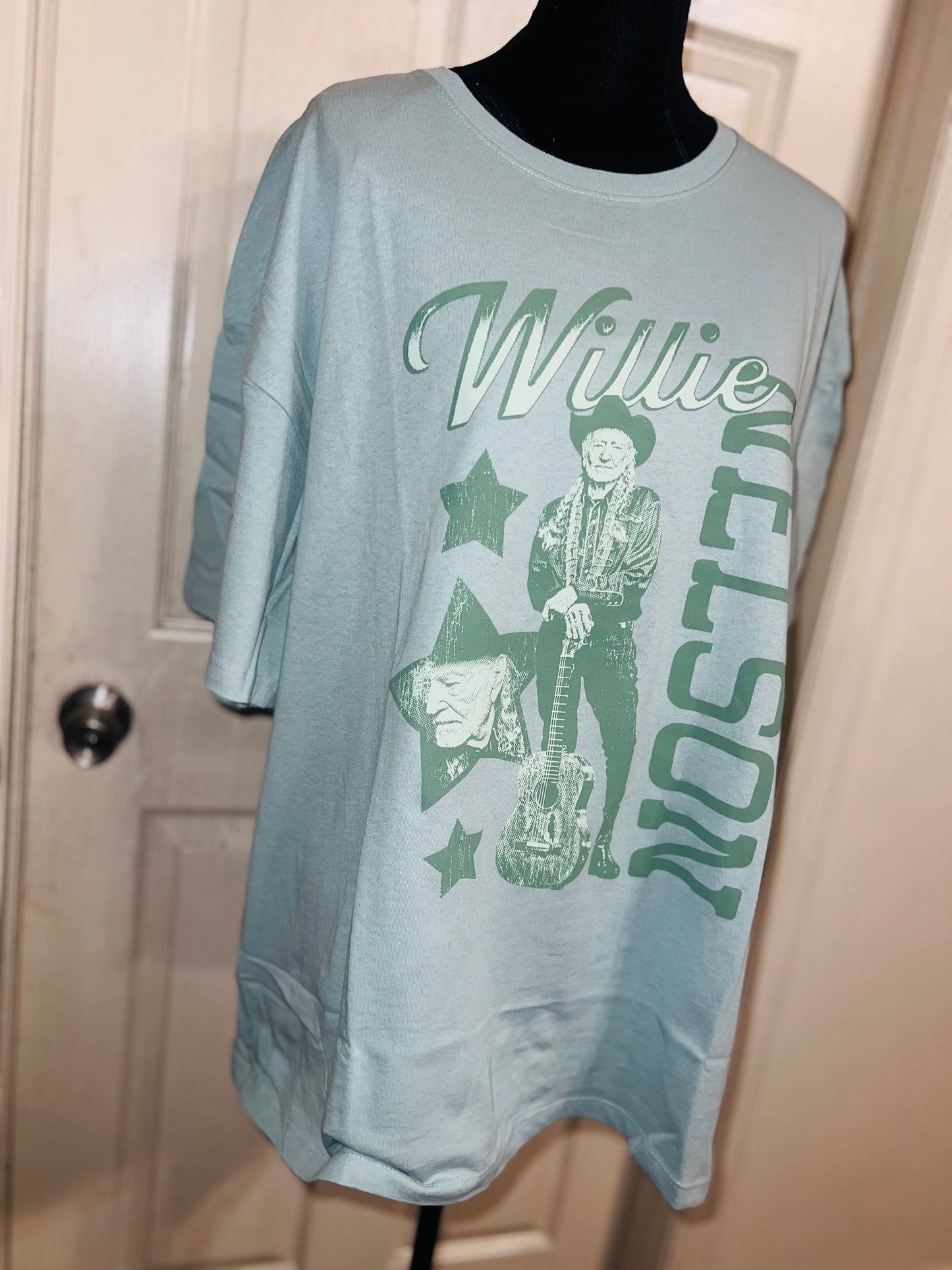 Willie Nelson Oversized Distressed Tee