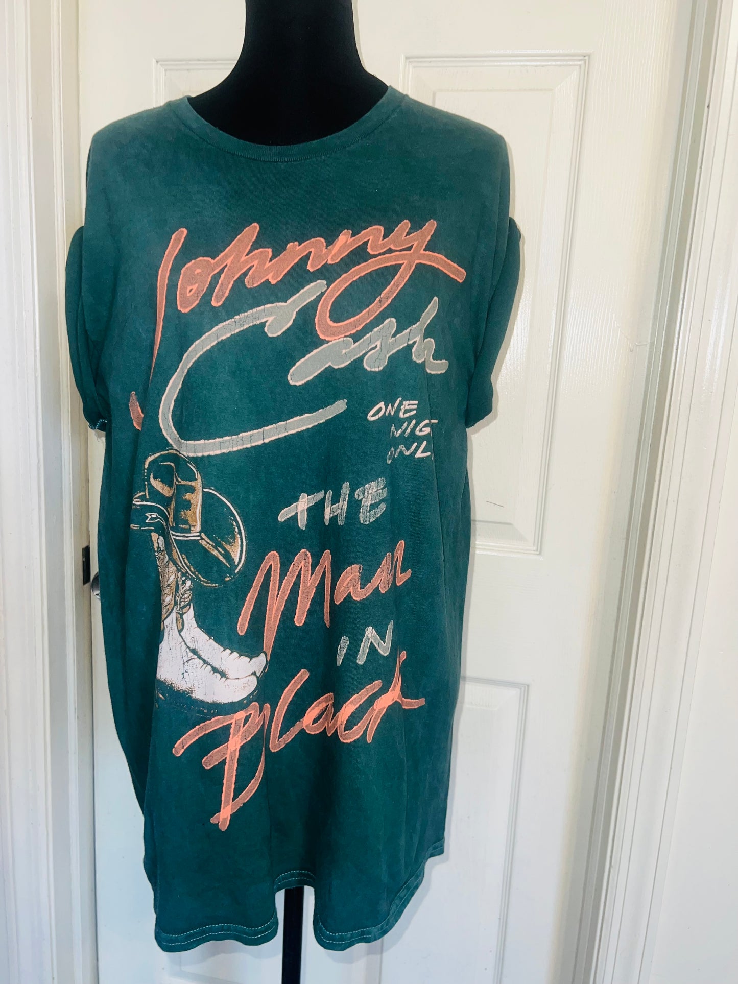 Johnny Cash Oversized Distressed Tee
