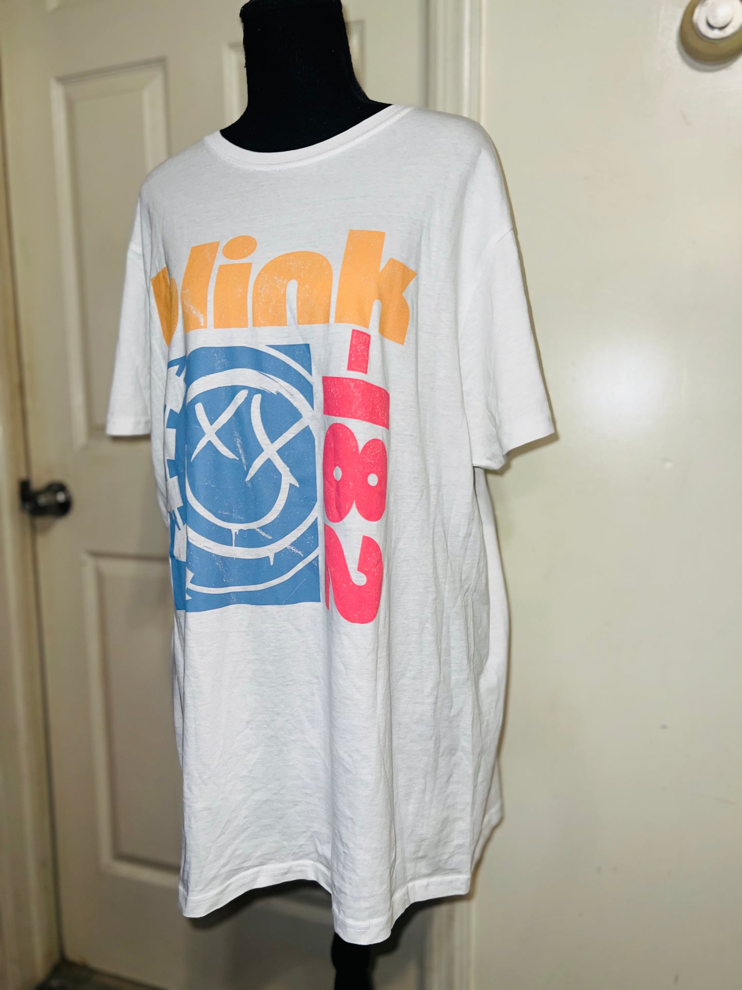 Blink 182 Oversized Distressed Tee