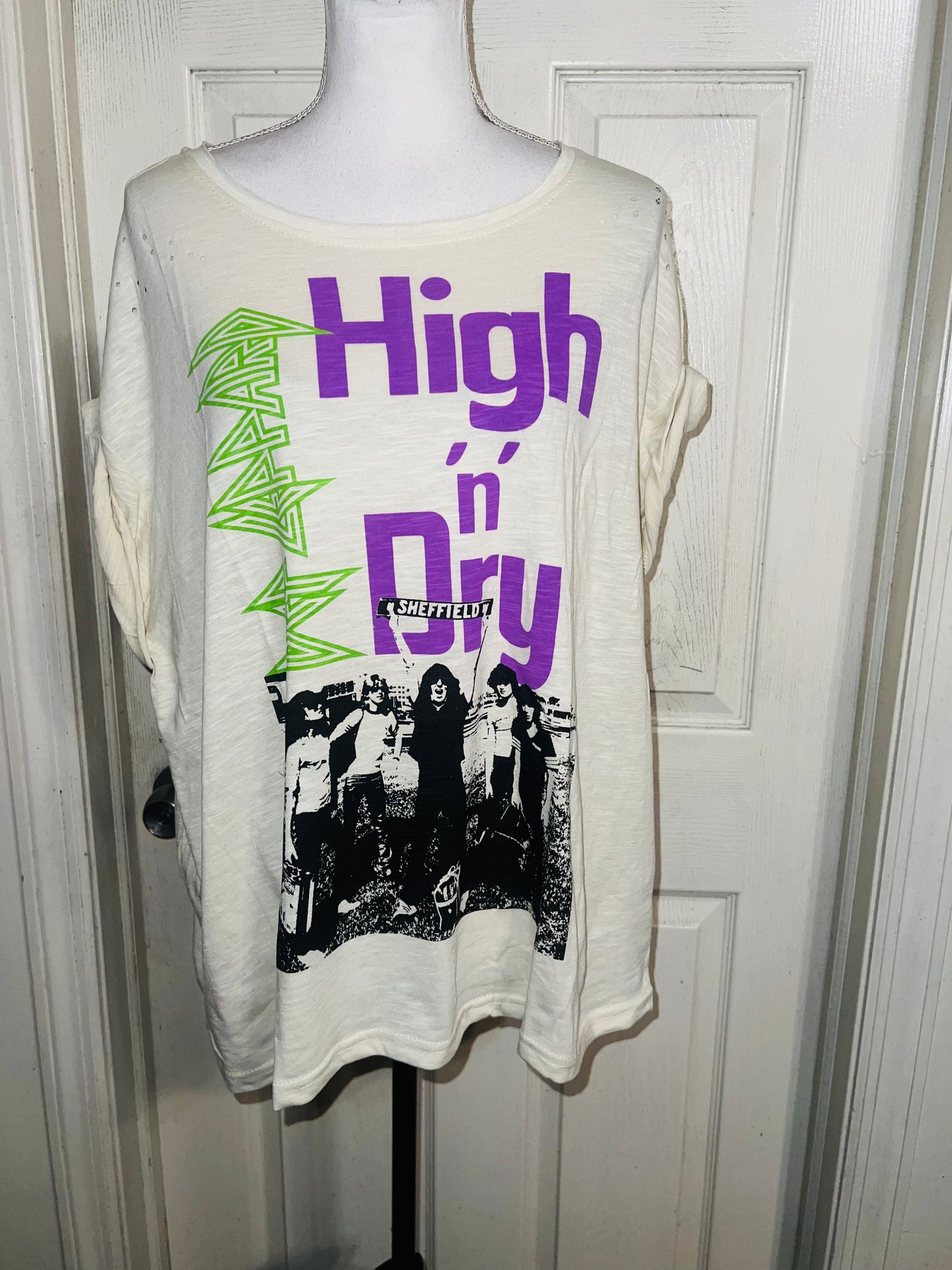 Def Leppard Oversized Distressed Tee