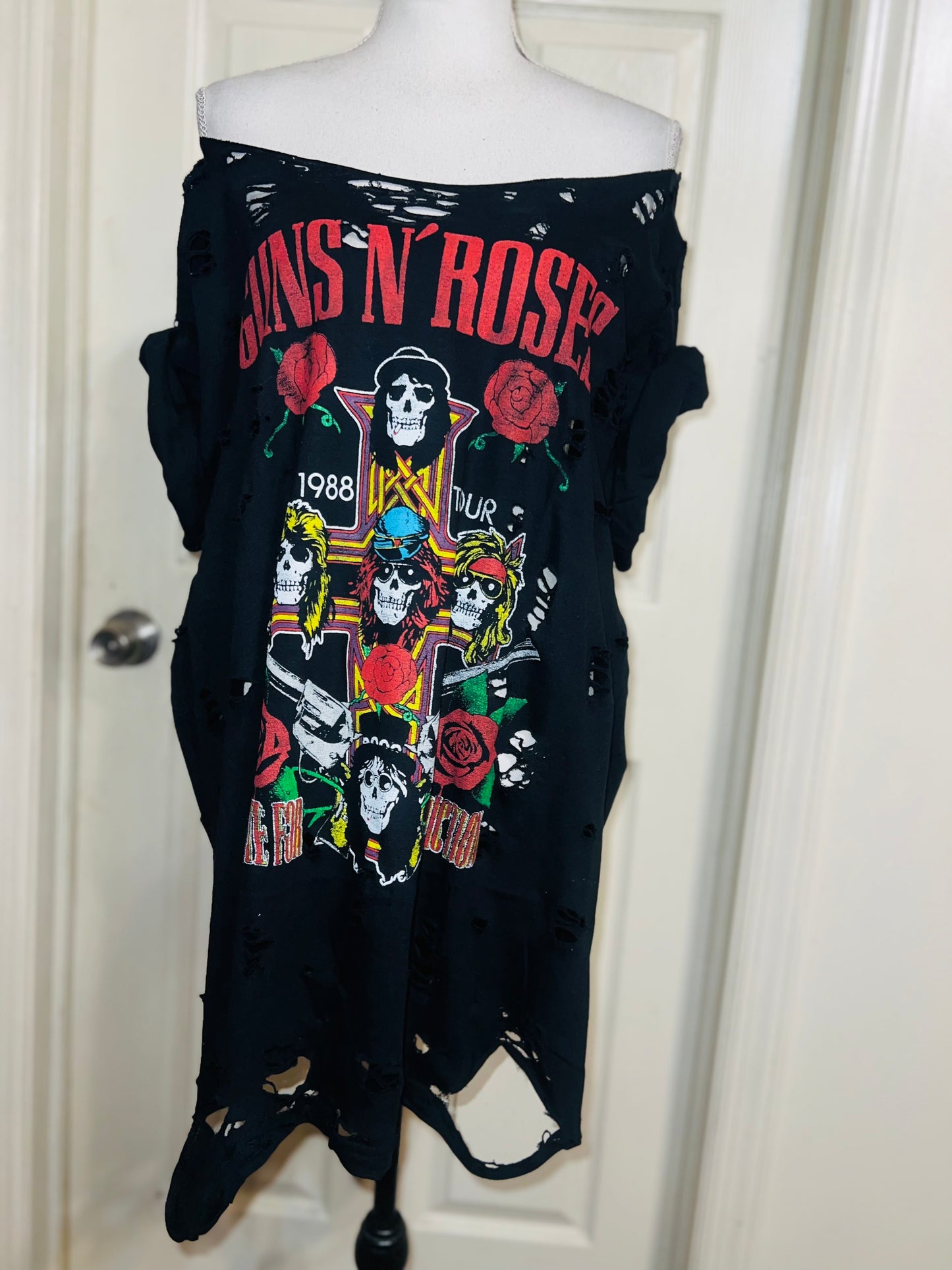 Guns N’ Roses Oversized Distressed Tee