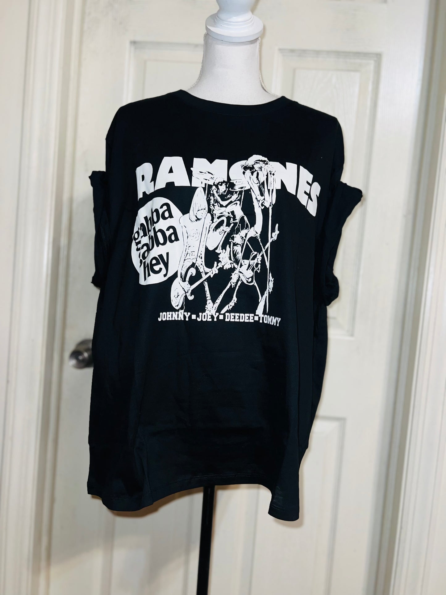 Ramones Oversized Distressed Tee