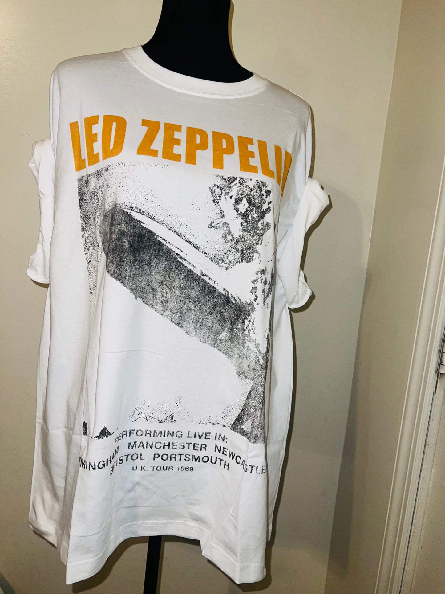 Led Zeppelin Oversized Distressed Tee