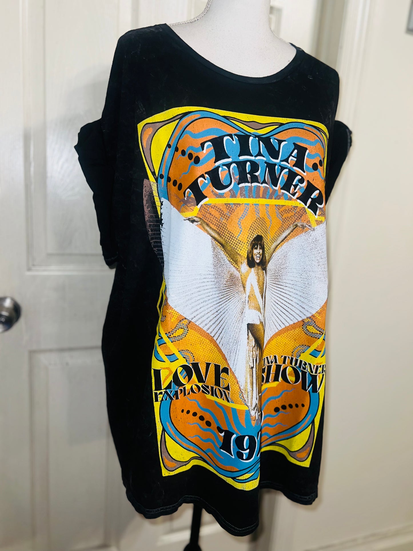 Tina Turner Oversized Distressed Tee
