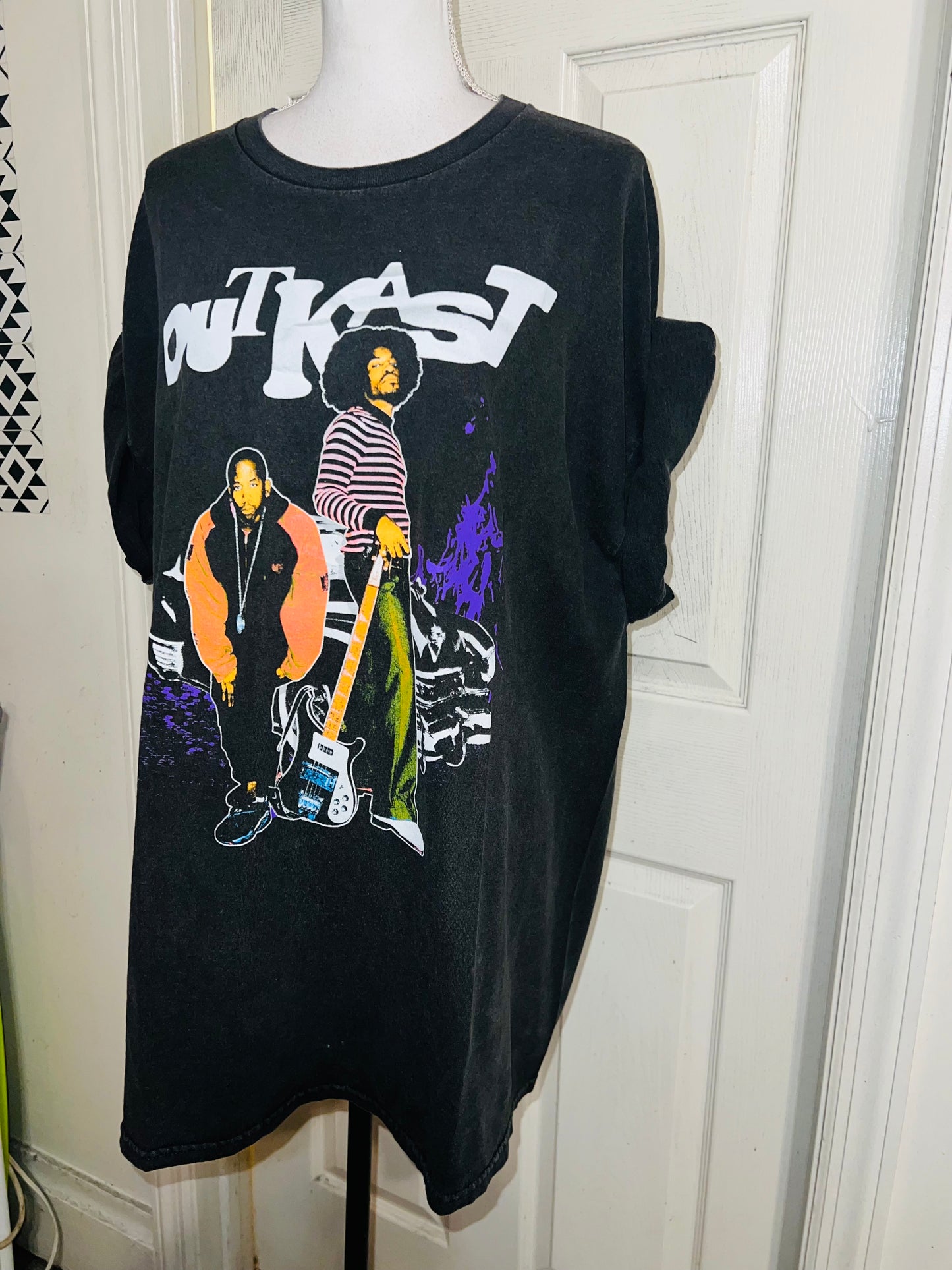 Outkast Oversized Distressed Tee