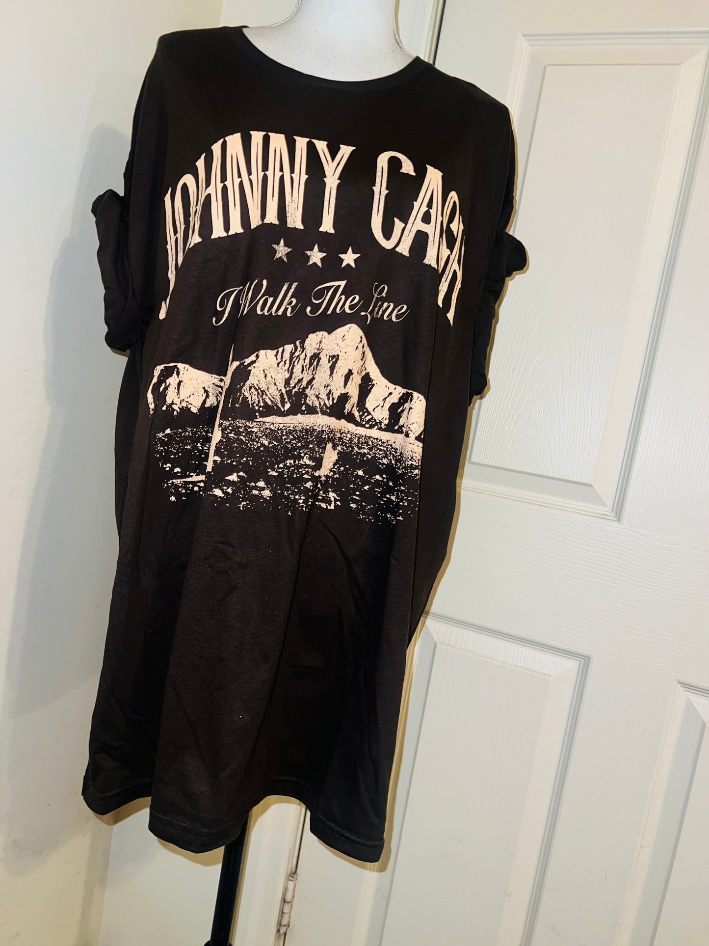 Johnny Cash Oversized Distressed Tee
