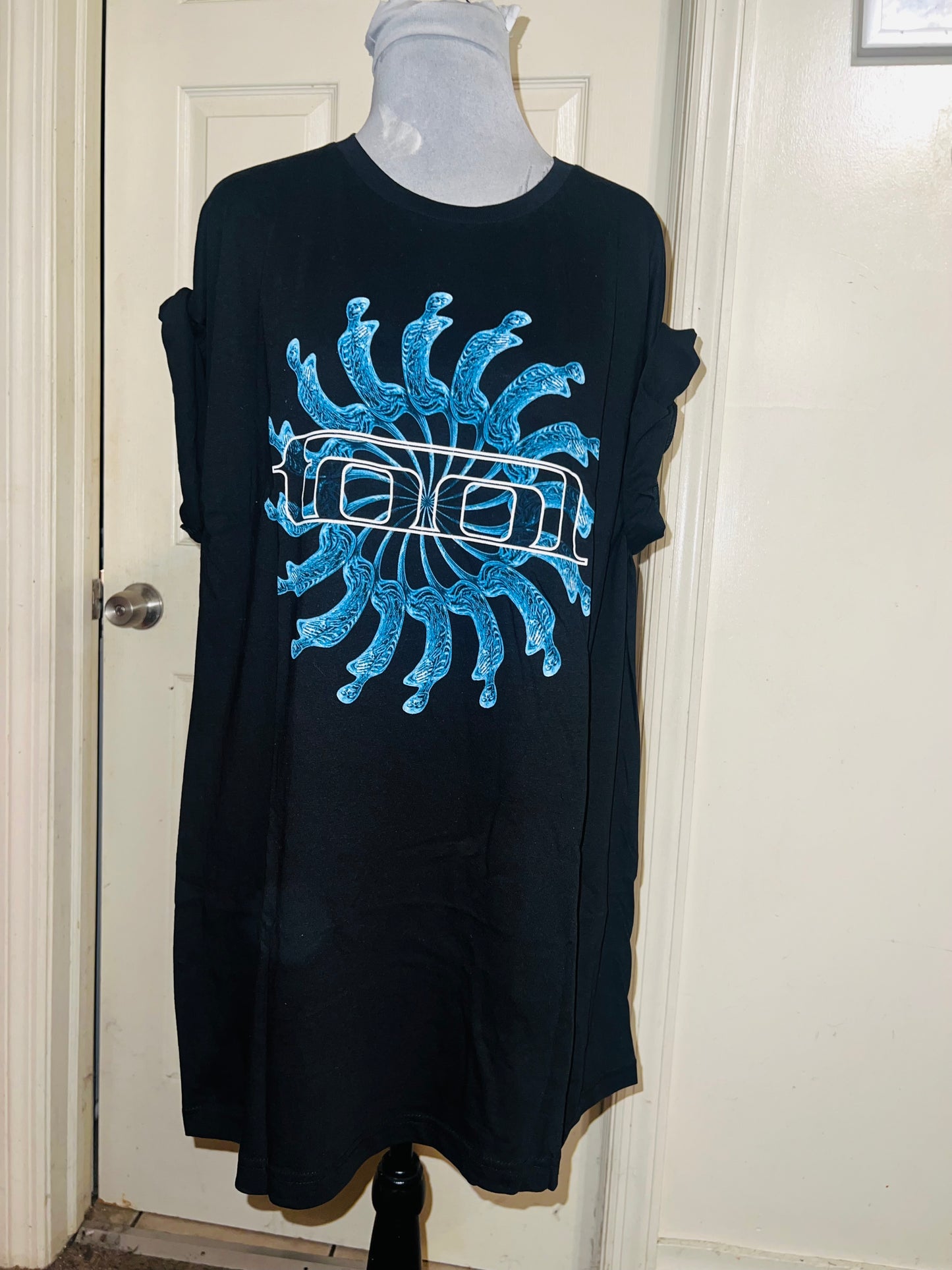 Tool Oversized Distressed Tee