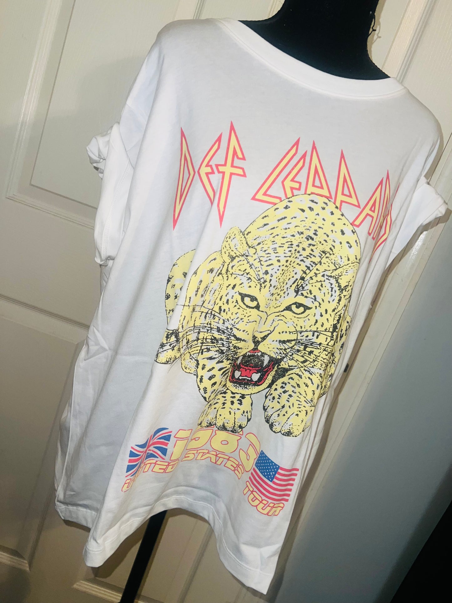 Def Leppard Oversized Distressed Tee