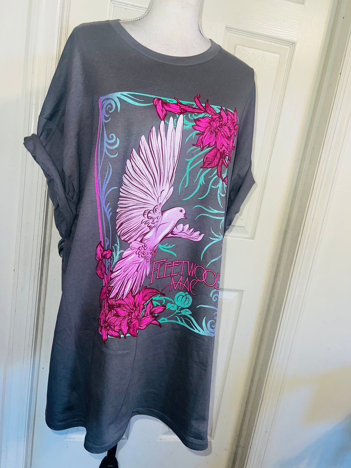 Fleetwood Mac Oversized Distressed Tee