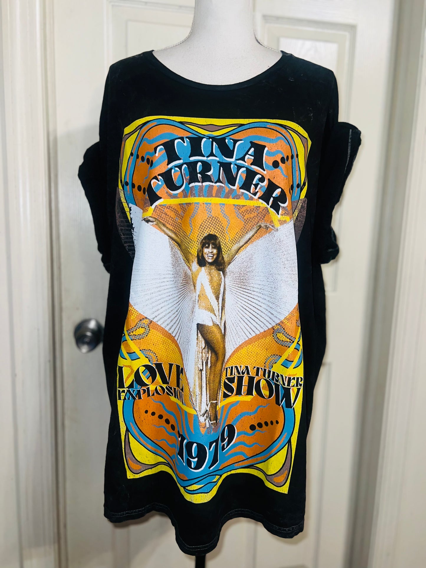 Tina Turner Oversized Distressed Tee