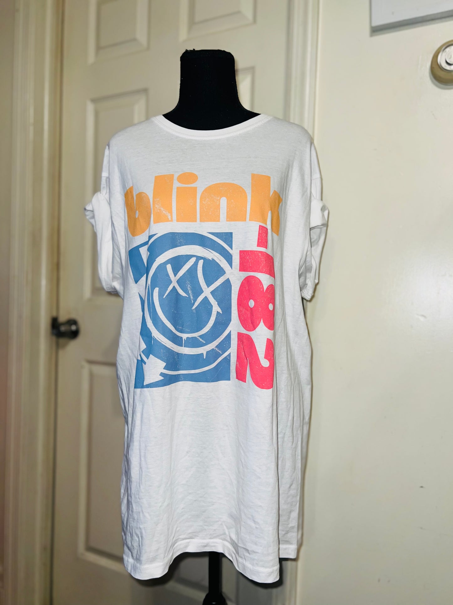 Blink 182 Oversized Distressed Tee