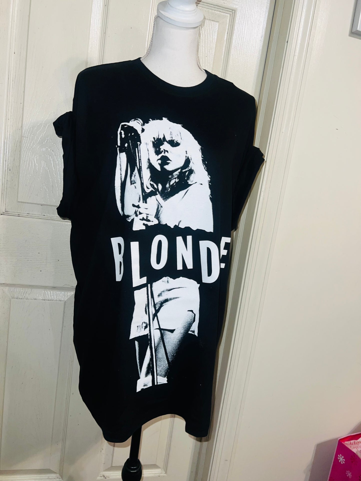 Blondie Oversized Distressed Tee