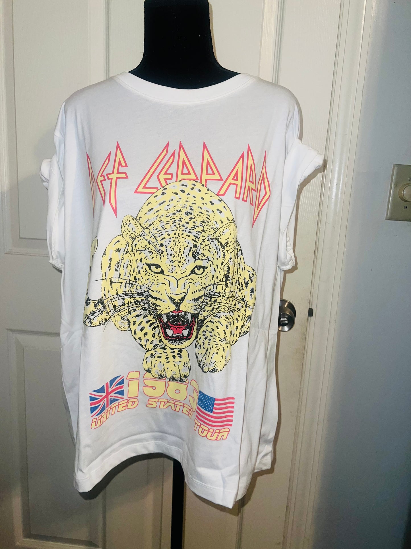 Def Leppard Oversized Distressed Tee