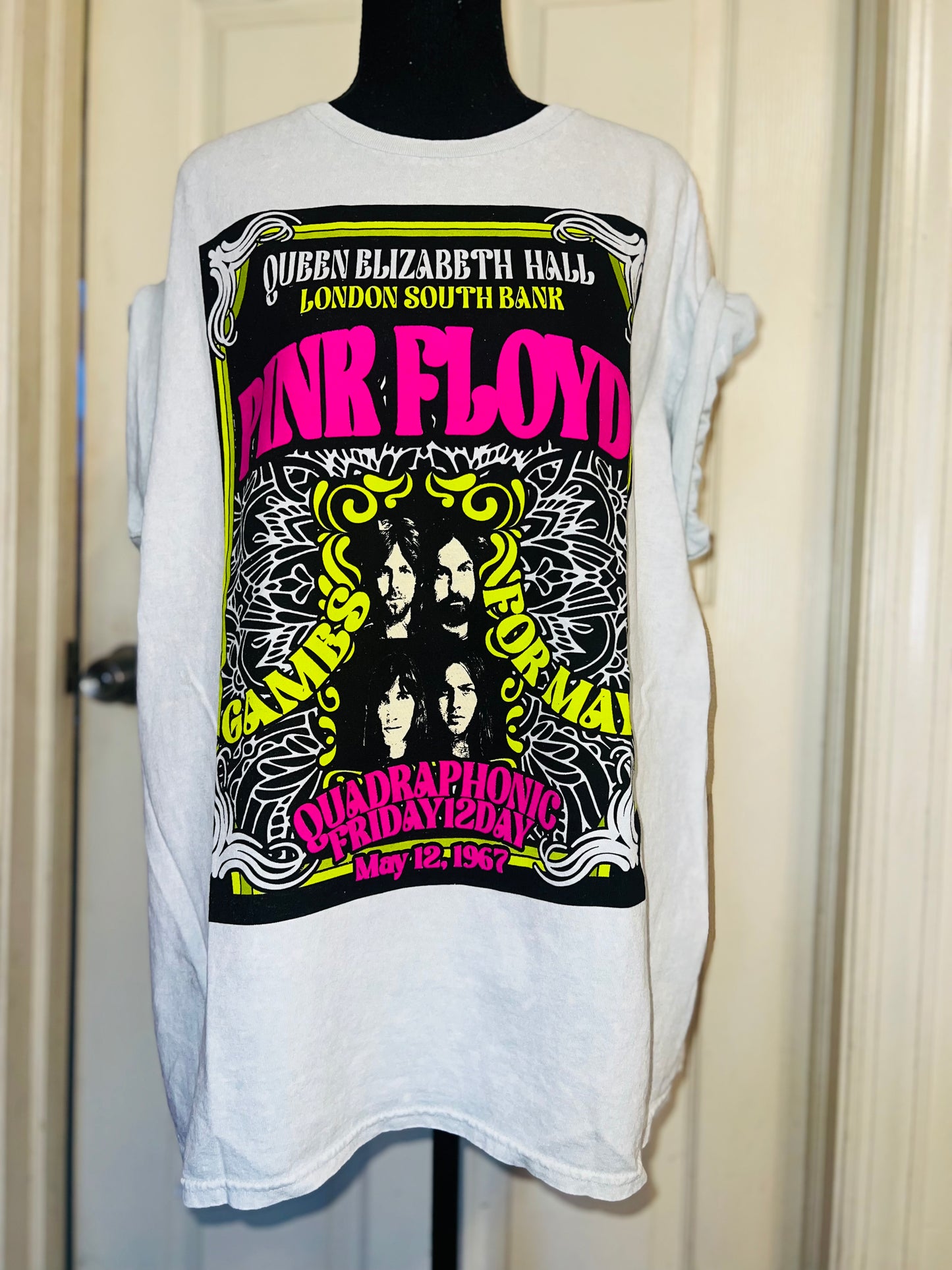 Pink Floyd Oversized Distressed Tee