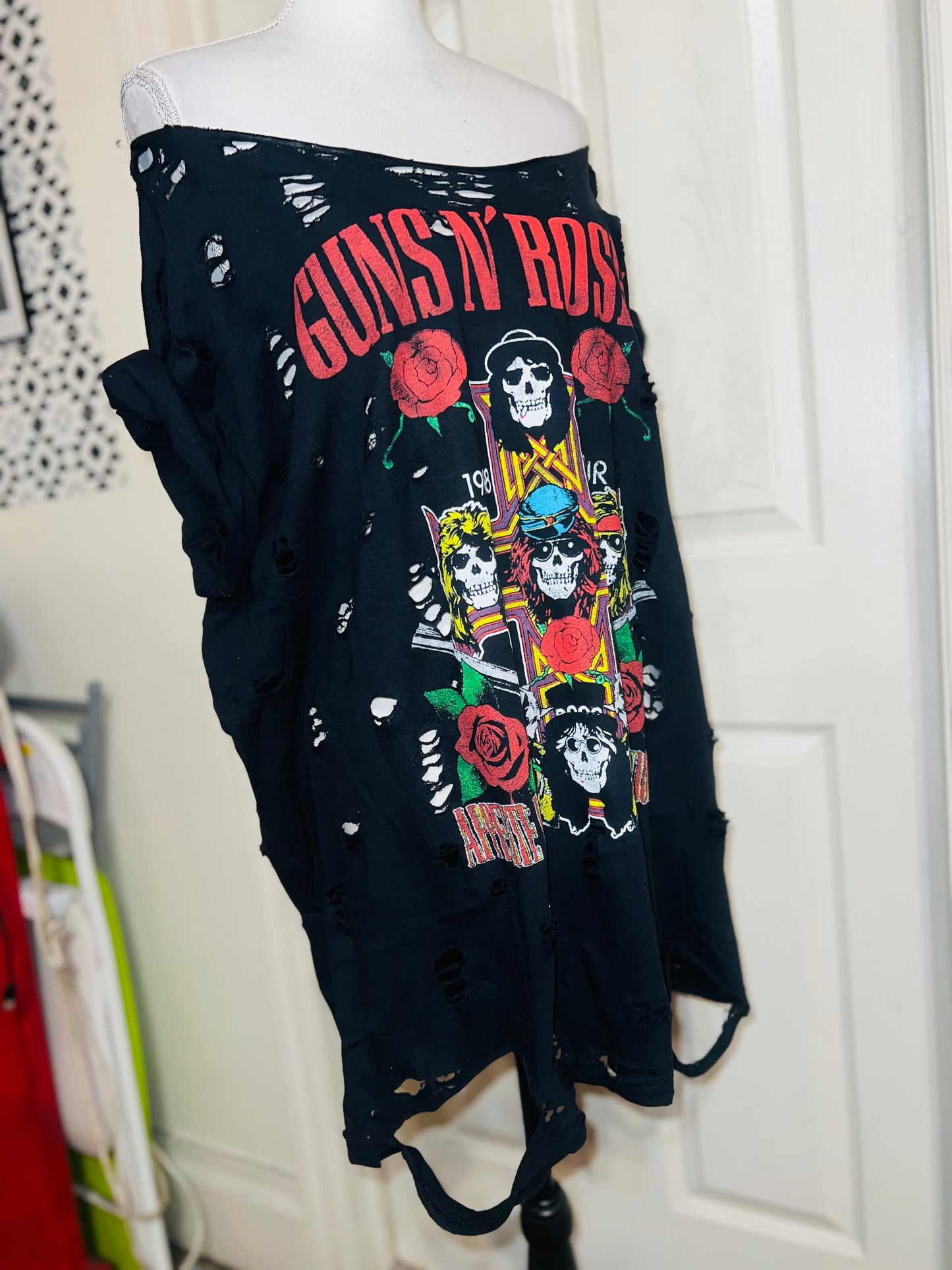 Guns N’ Roses Oversized Distressed Tee