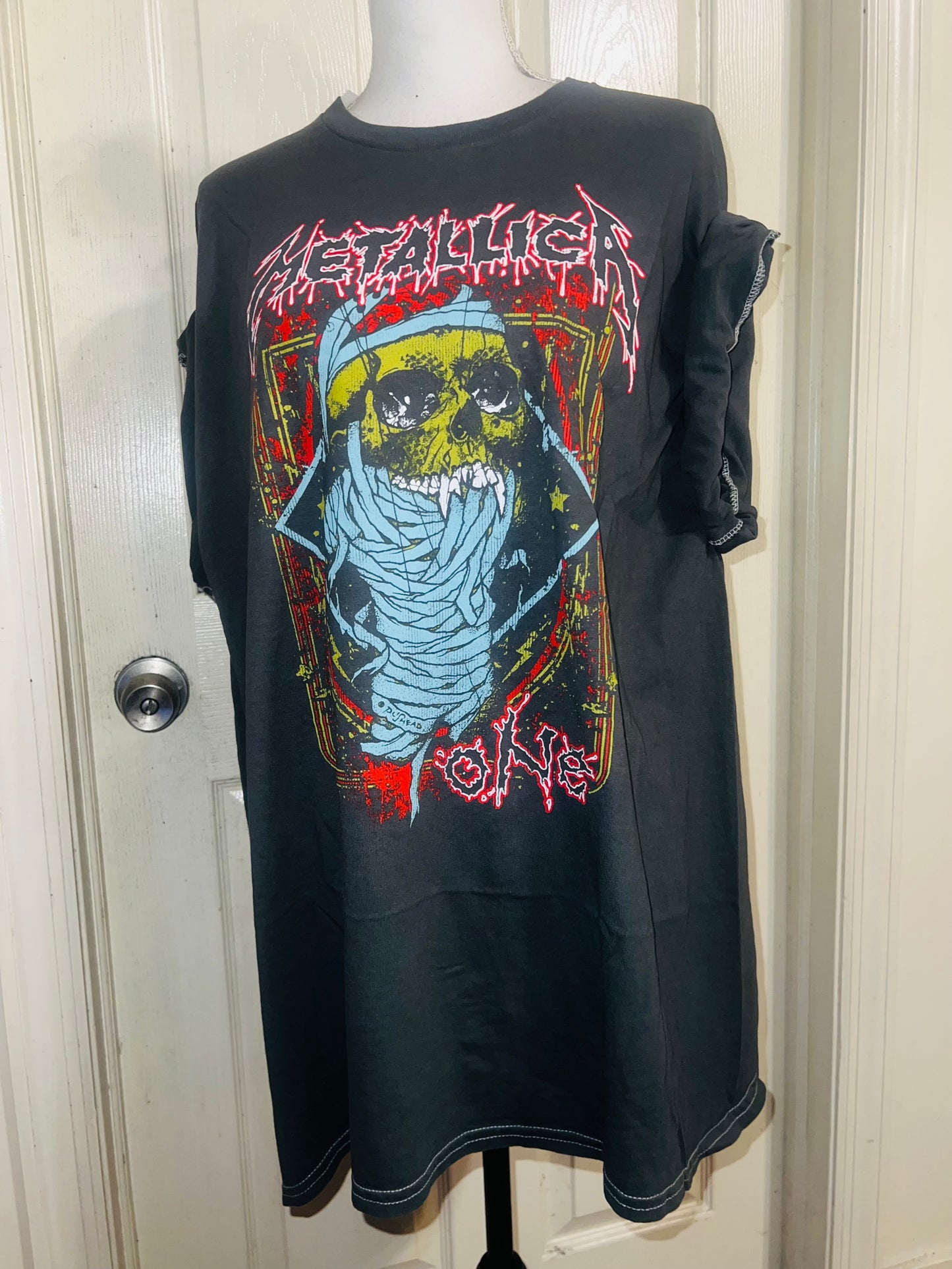 Metallica Oversized Distressed Tee