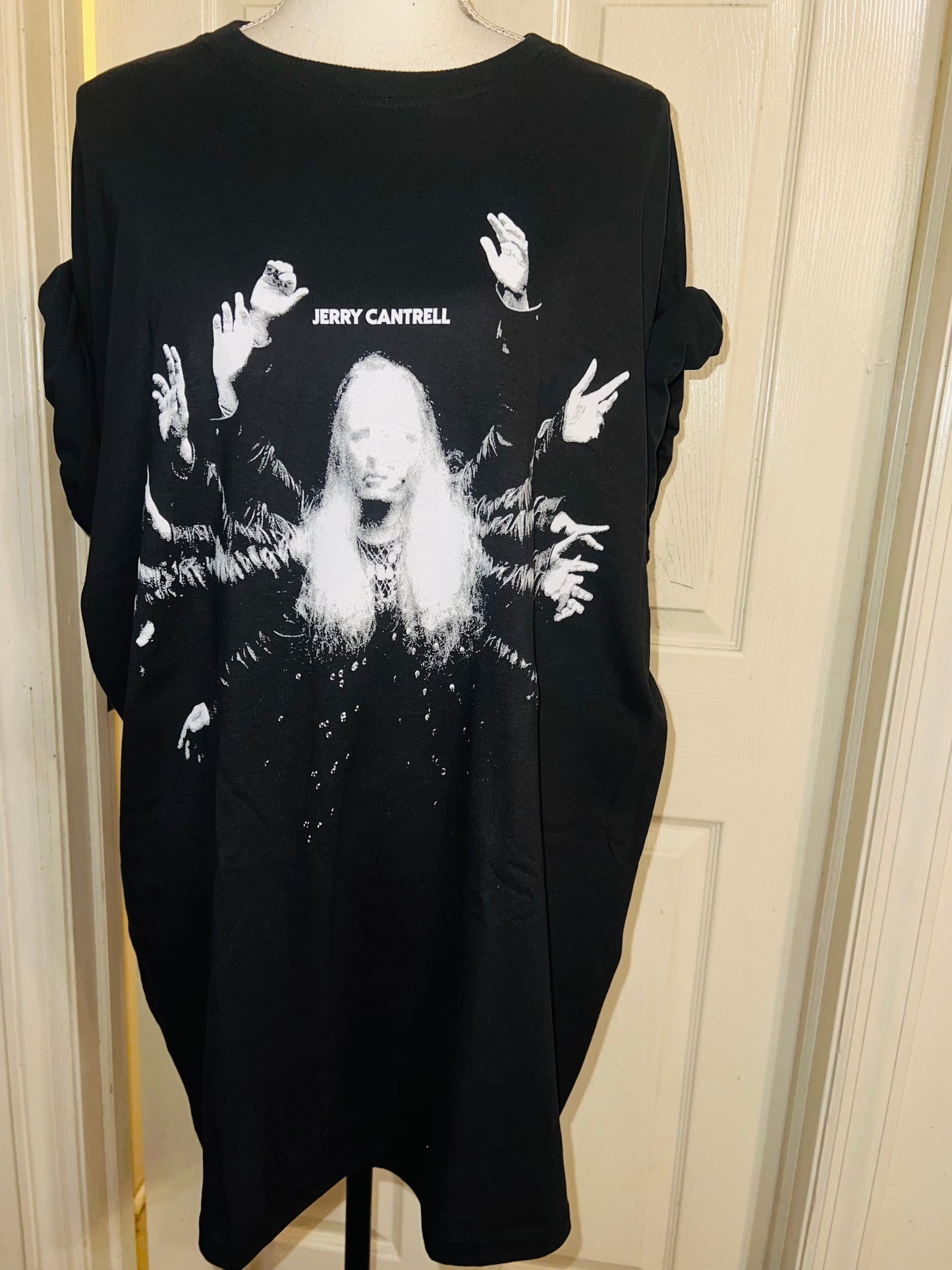 Alice in Chains’ Jerry Cantrell Oversized Distressed Tee