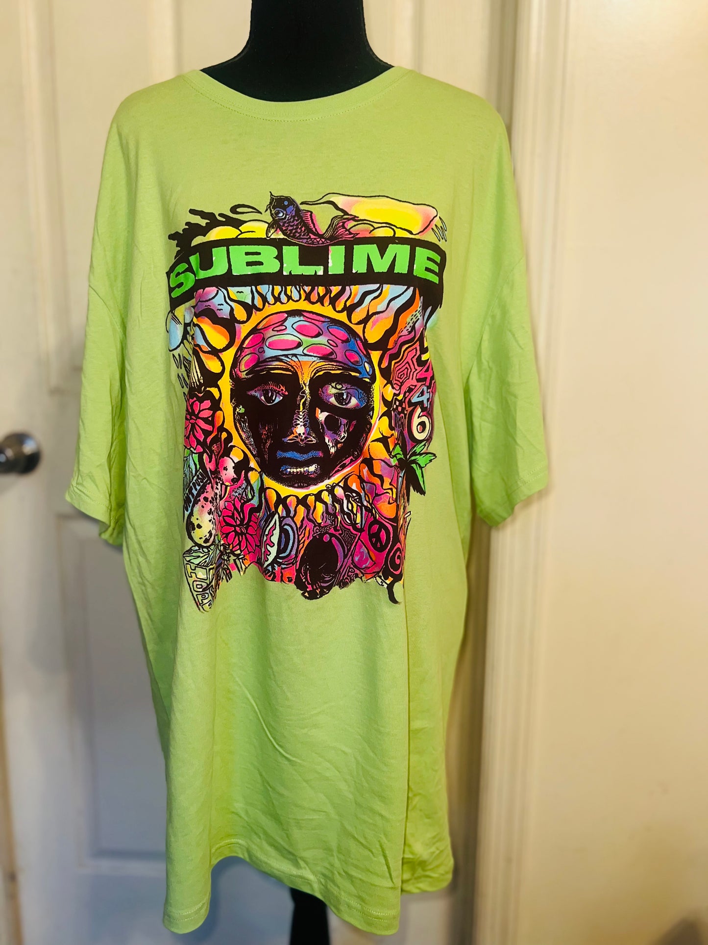 Sublime Oversized Distressed Tee