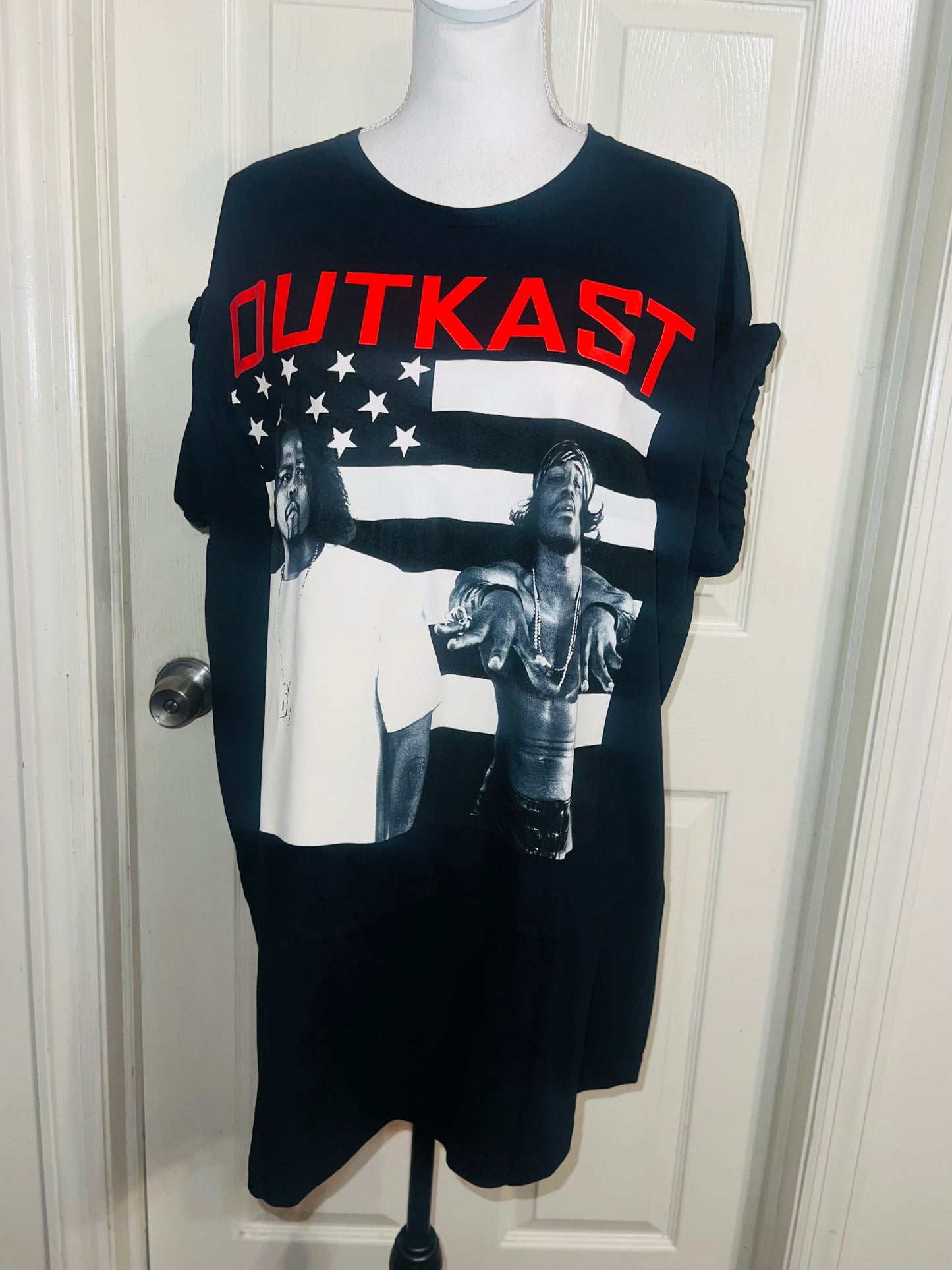 Outkast Oversized Distressed Tee