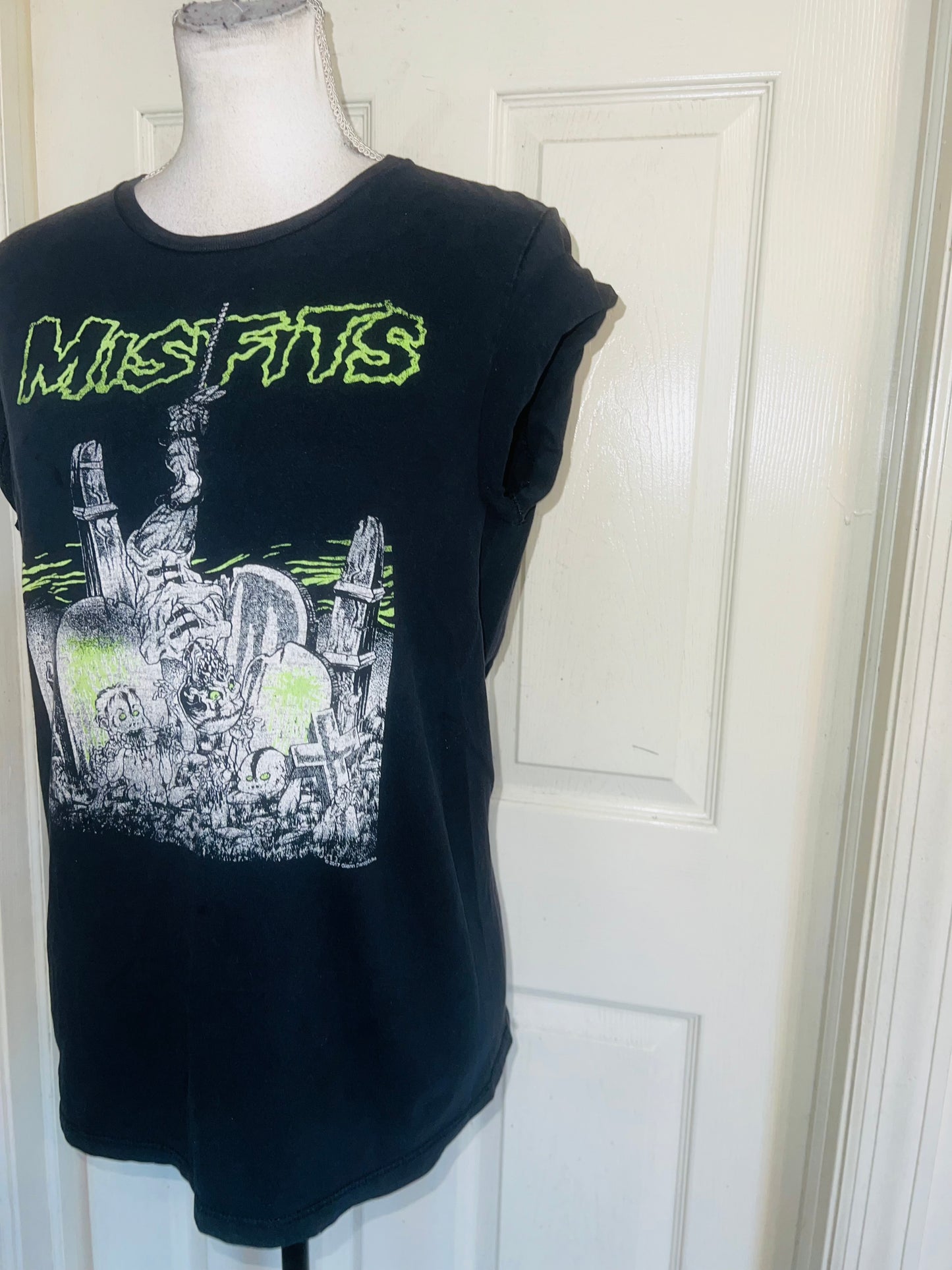 Misfits Vintage Oversized Distressed Tee