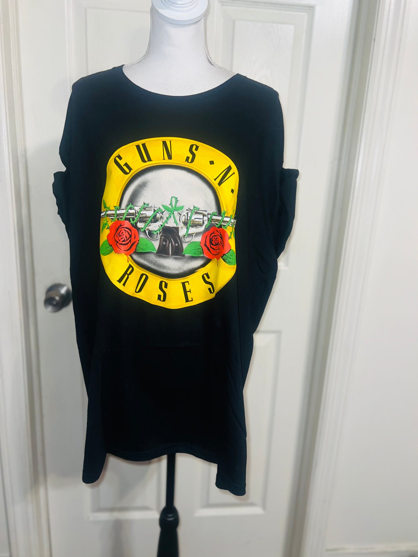 Guns n Roses Oversized Distressed Tee