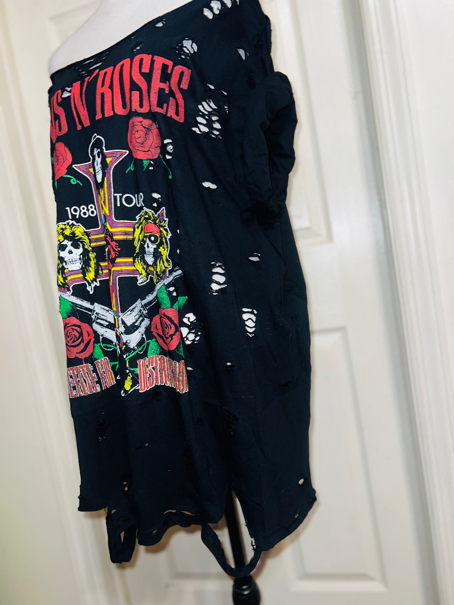 Guns N’ Roses Oversized Distressed Tee