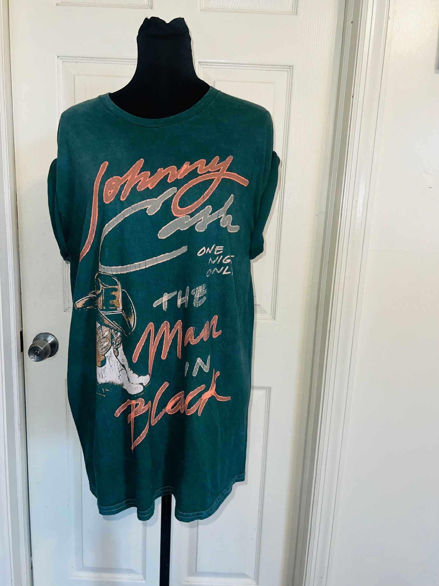 Johnny Cash Oversized Distressed Tee