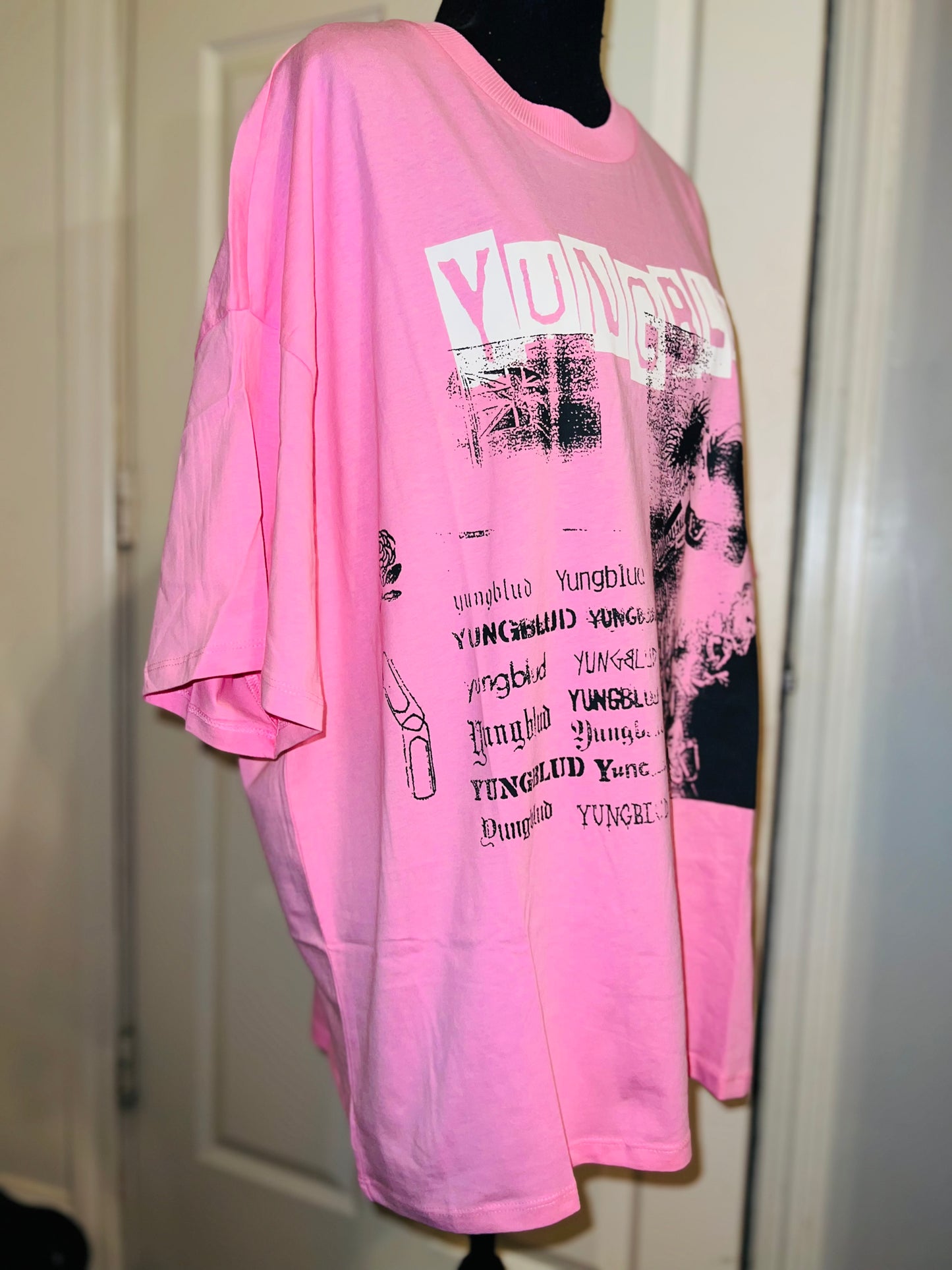 Yungblud Oversized Distressed Tee