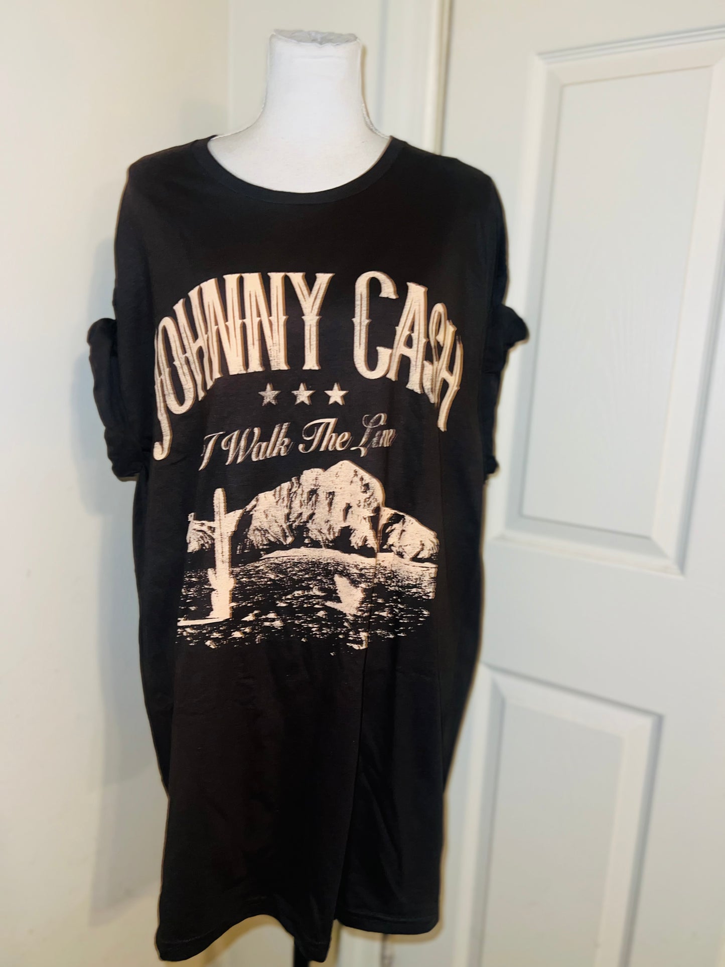 Johnny Cash Oversized Distressed Tee