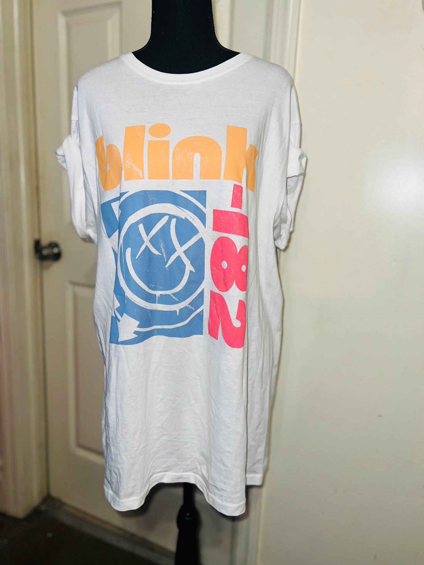 Blink 182 Oversized Distressed Tee