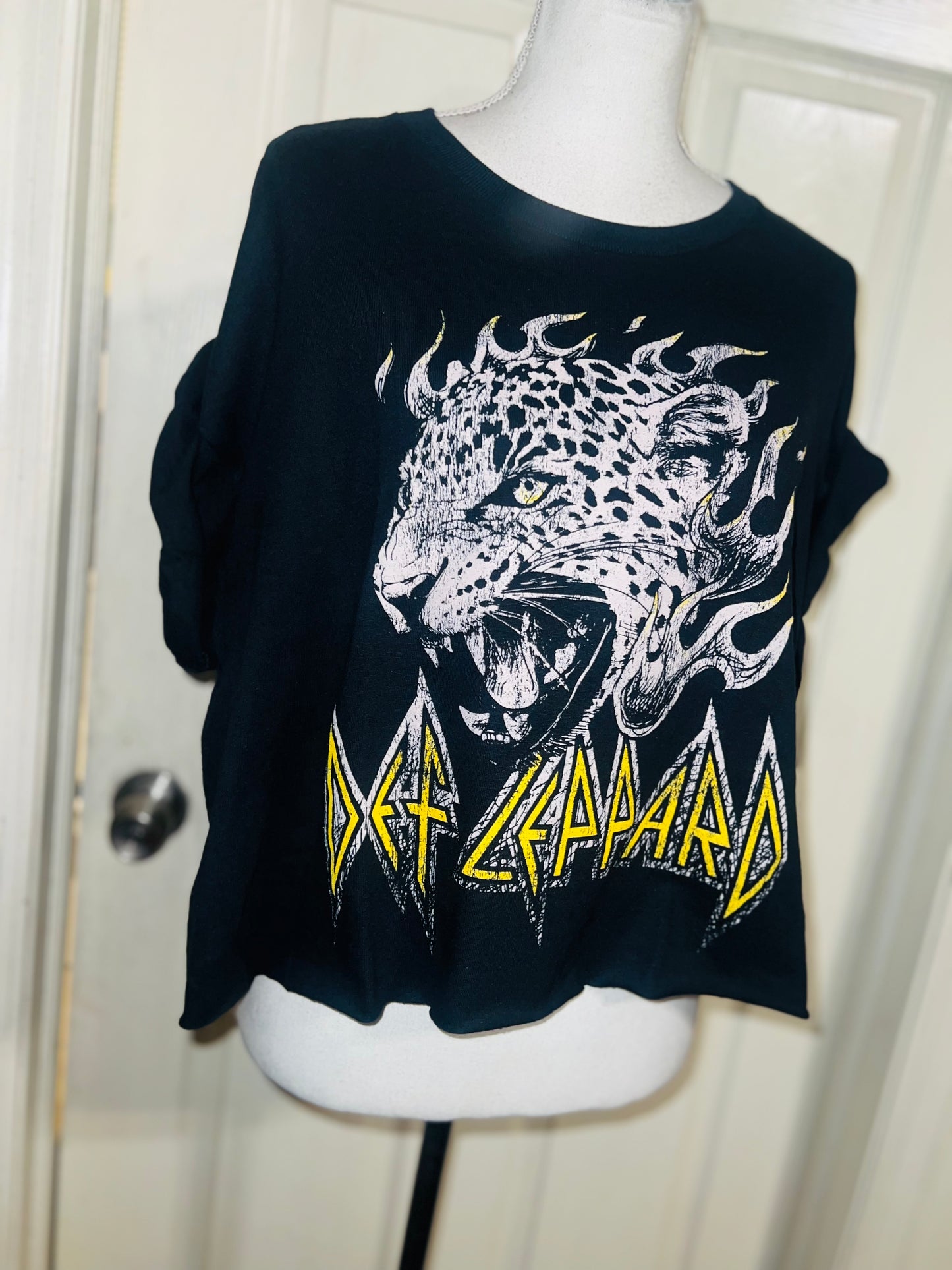 Def Leppard Oversized Distressed Tee