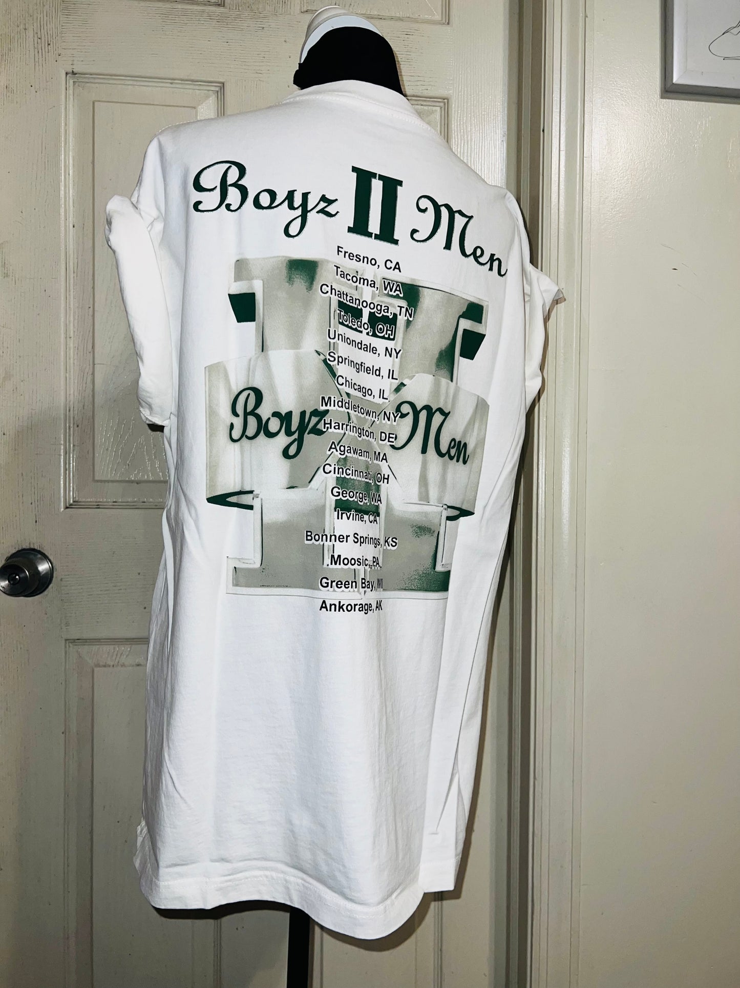 Boyz II Men Double Sided Oversized Distressed Tee