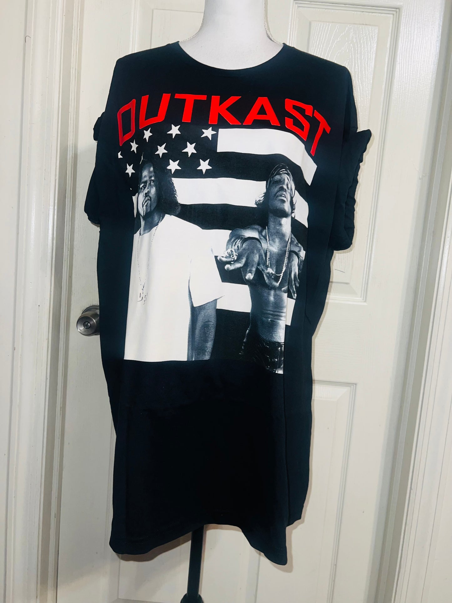 Outkast Oversized Distressed Tee