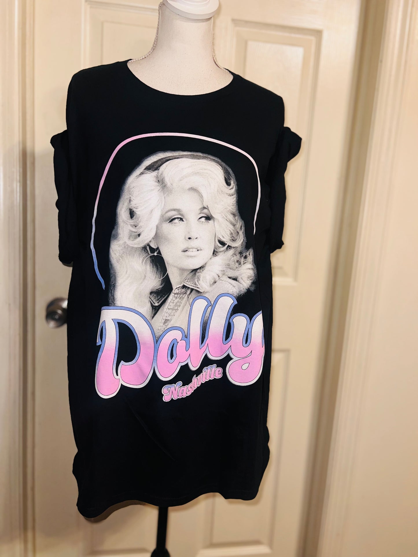 Dolly Parton Oversized Distressed Tee