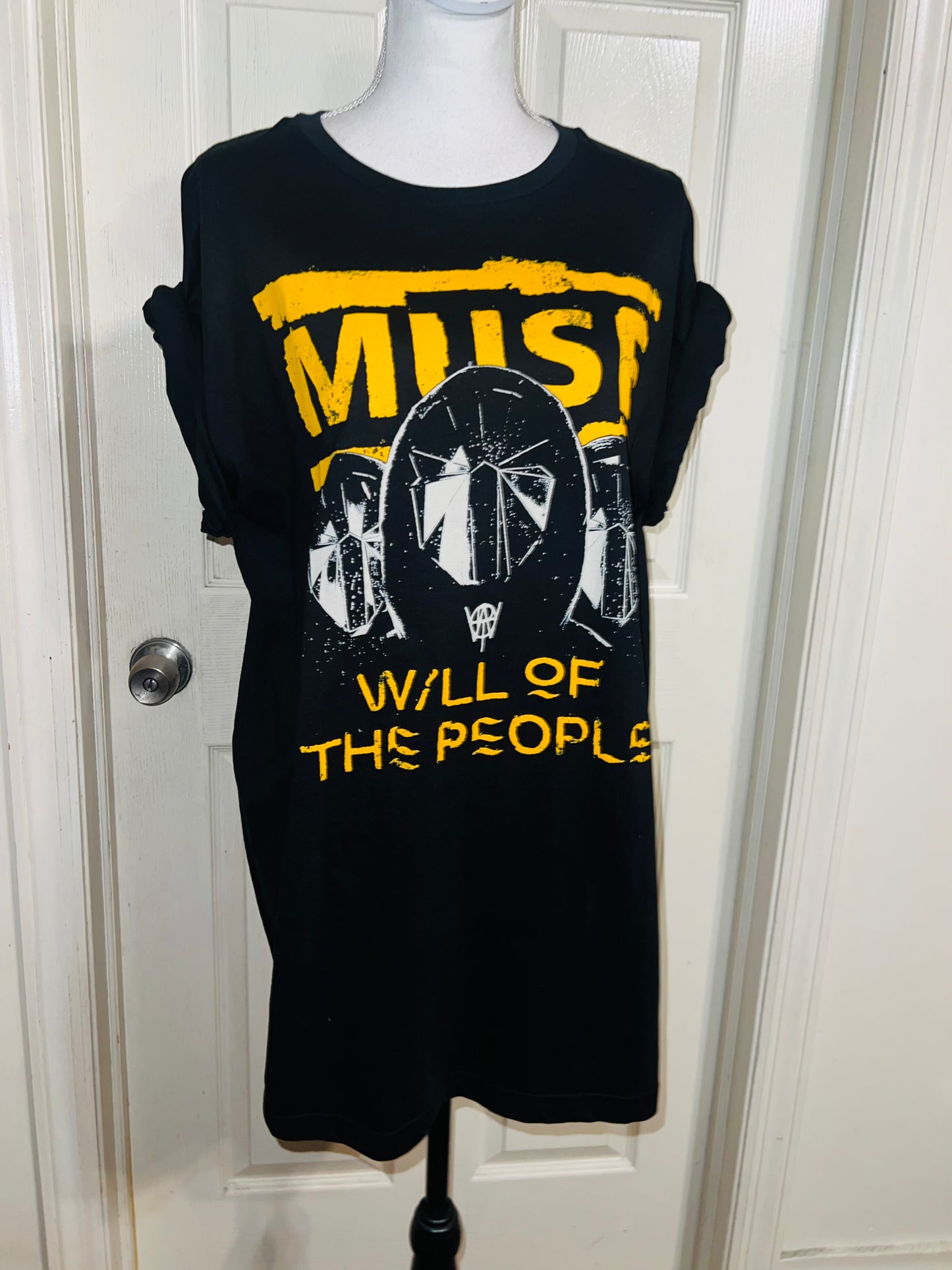 Muse Oversized Distressed Tee