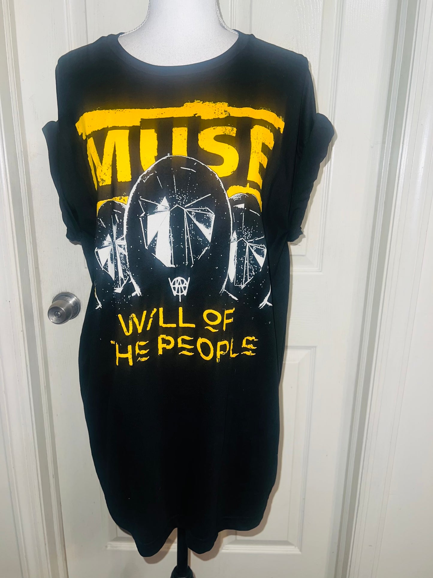 Muse Oversized Distressed Tee