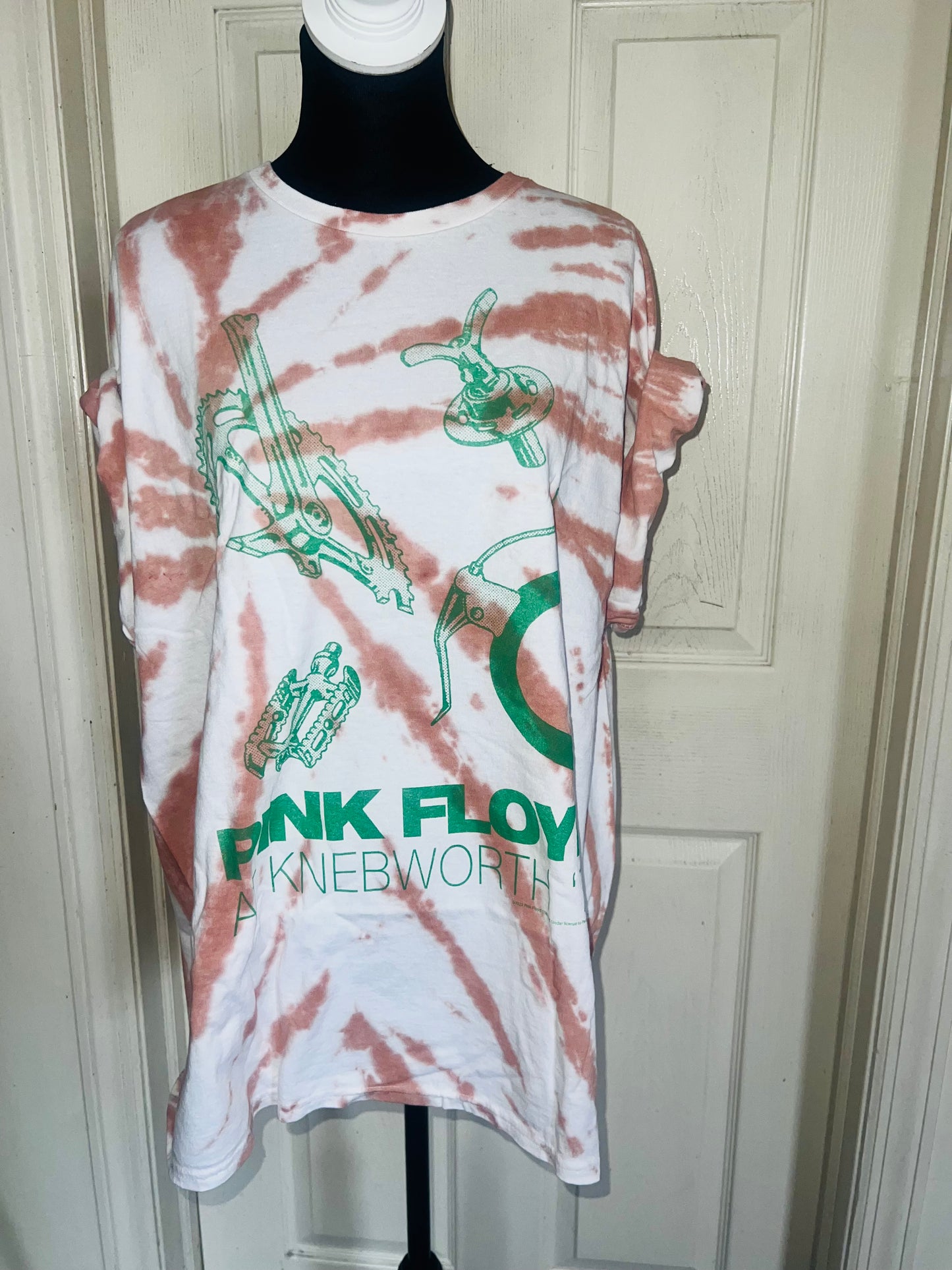 Pink Floyd Oversized Distressed Tee