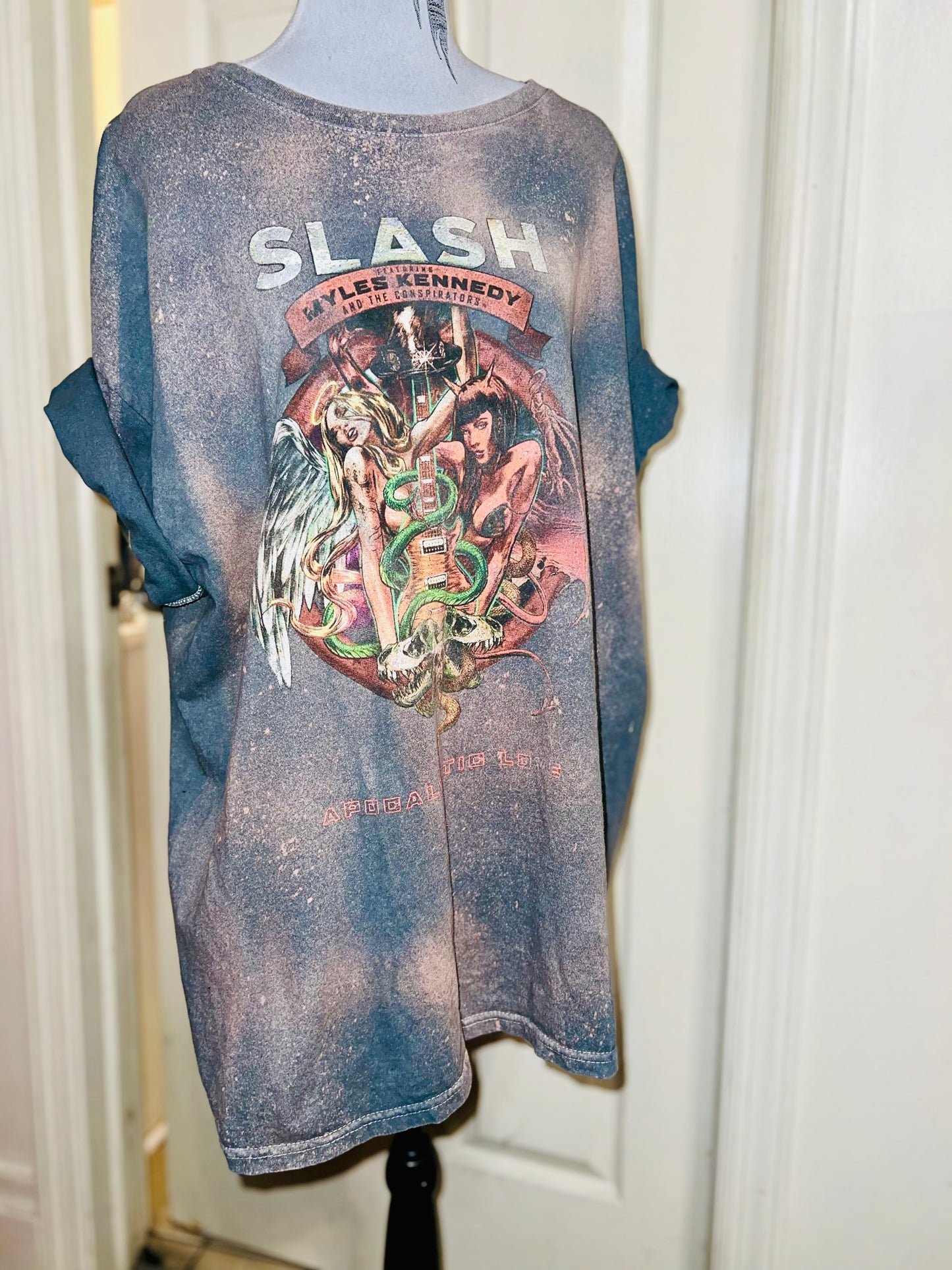 Bleached Slash Distressed Oversized Tee
