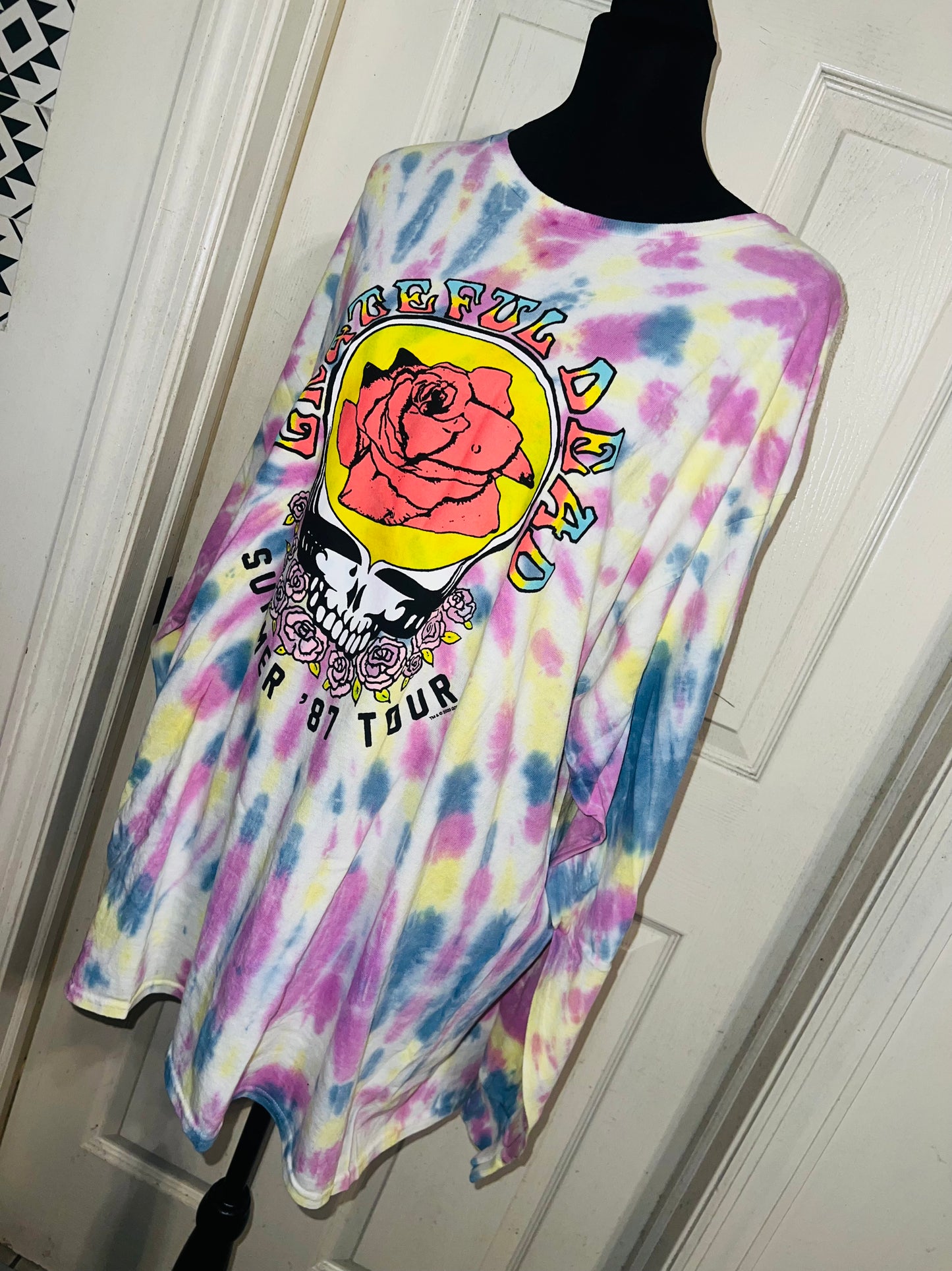 Grateful Dead Oversized Distressed Long Sleeve Tee