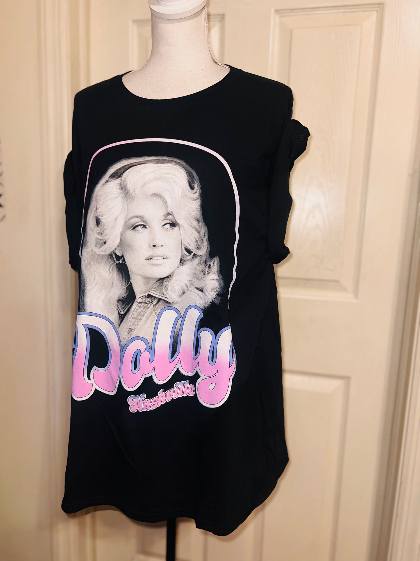 Dolly Parton Oversized Distressed Tee