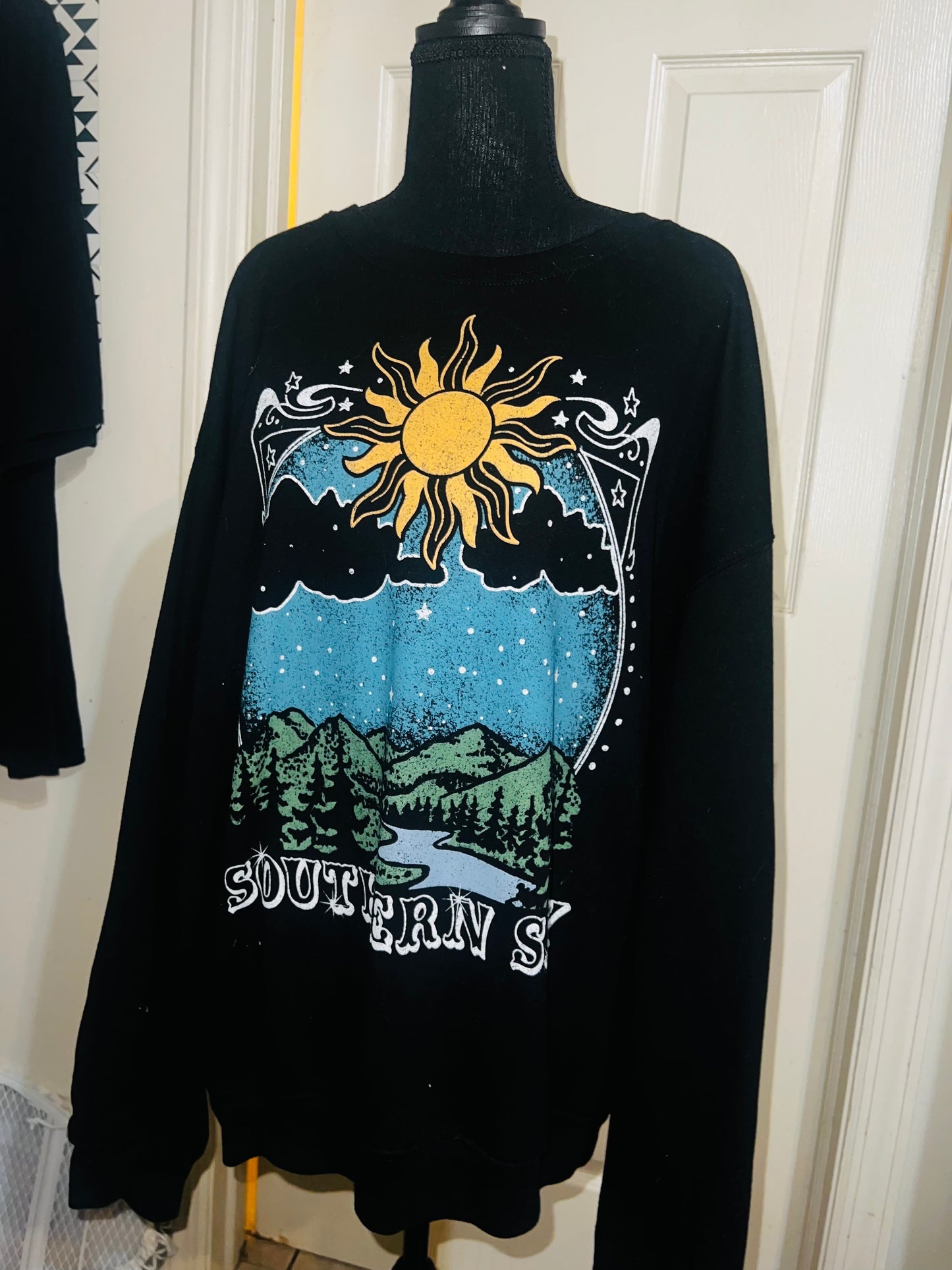 “Southern Sky” Oversized Sweatshirt