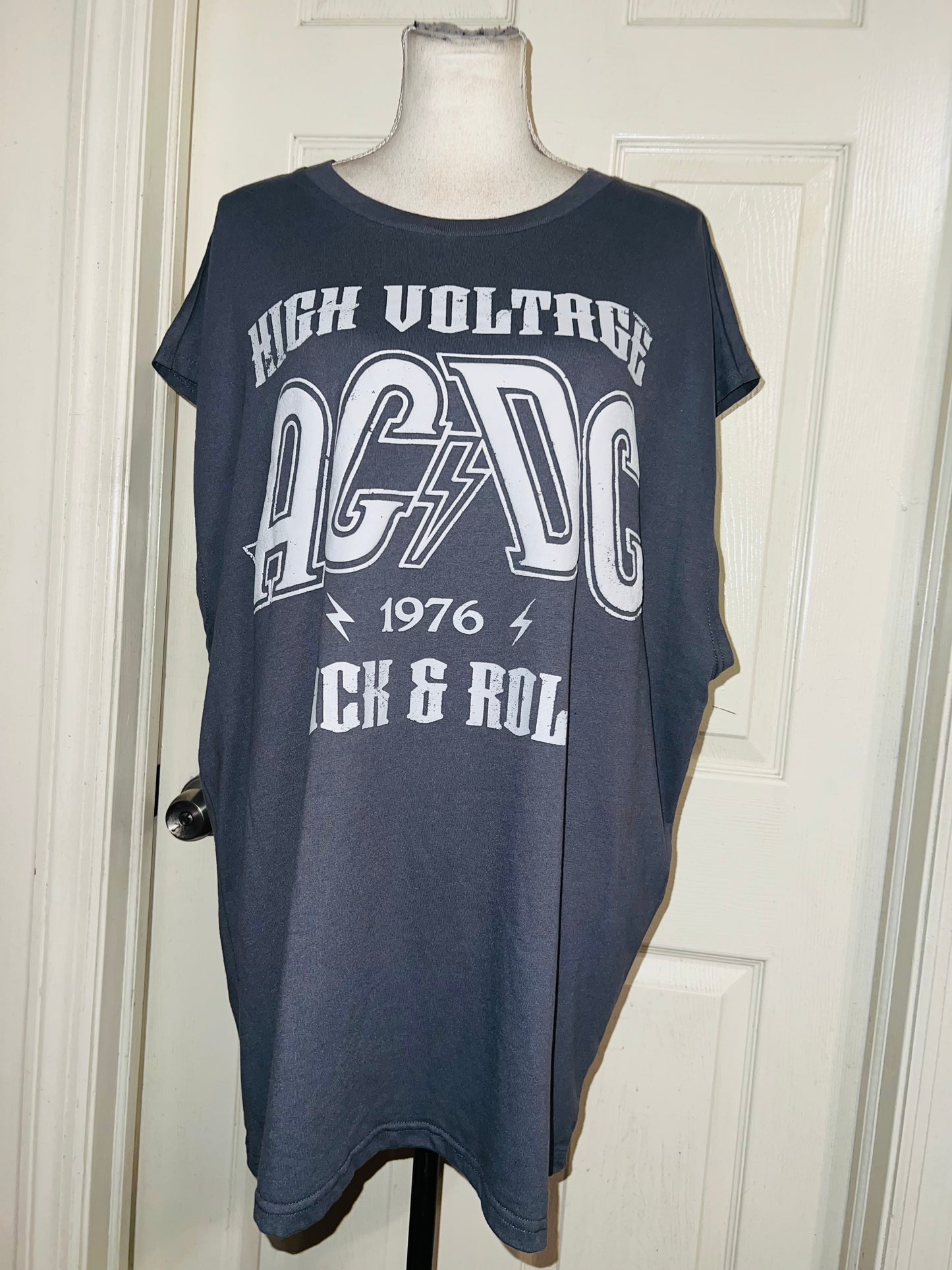 AC/DV Double Sided Oversized Distressed Tank