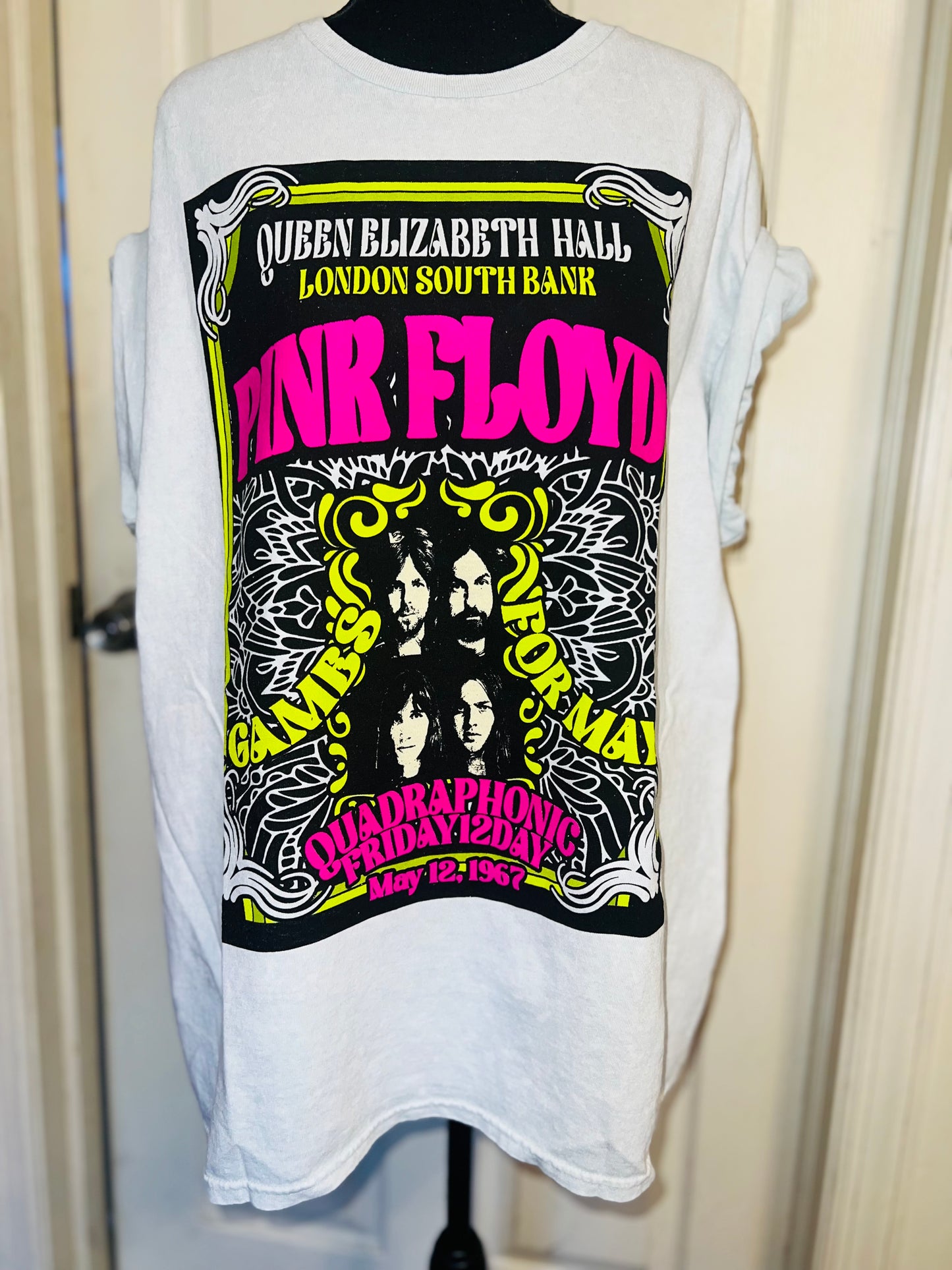 Pink Floyd Oversized Distressed Tee