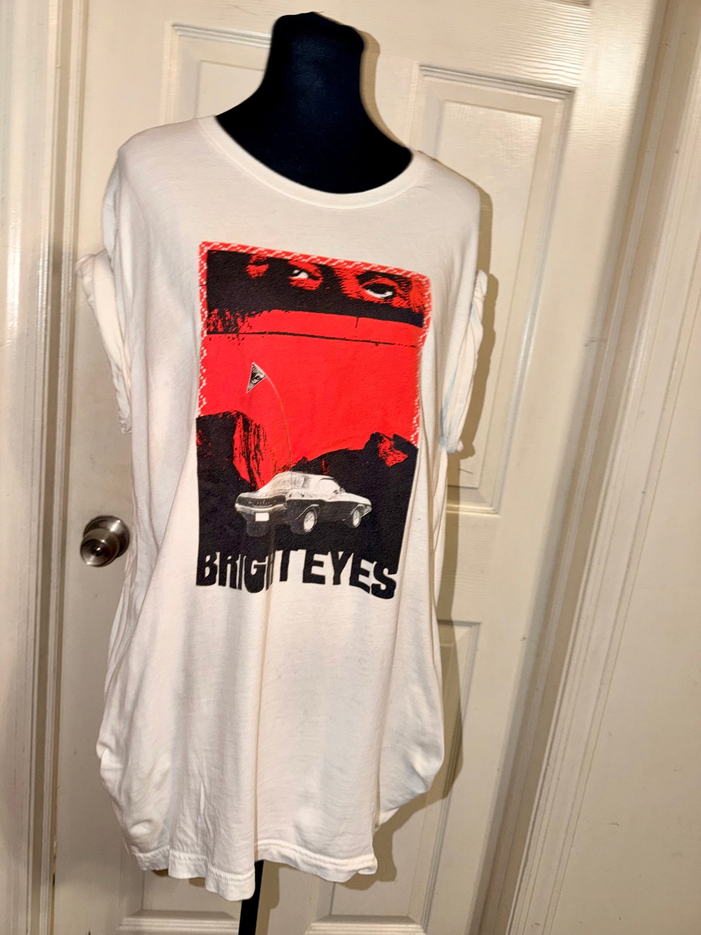 Bright Eyes Oversized Tee