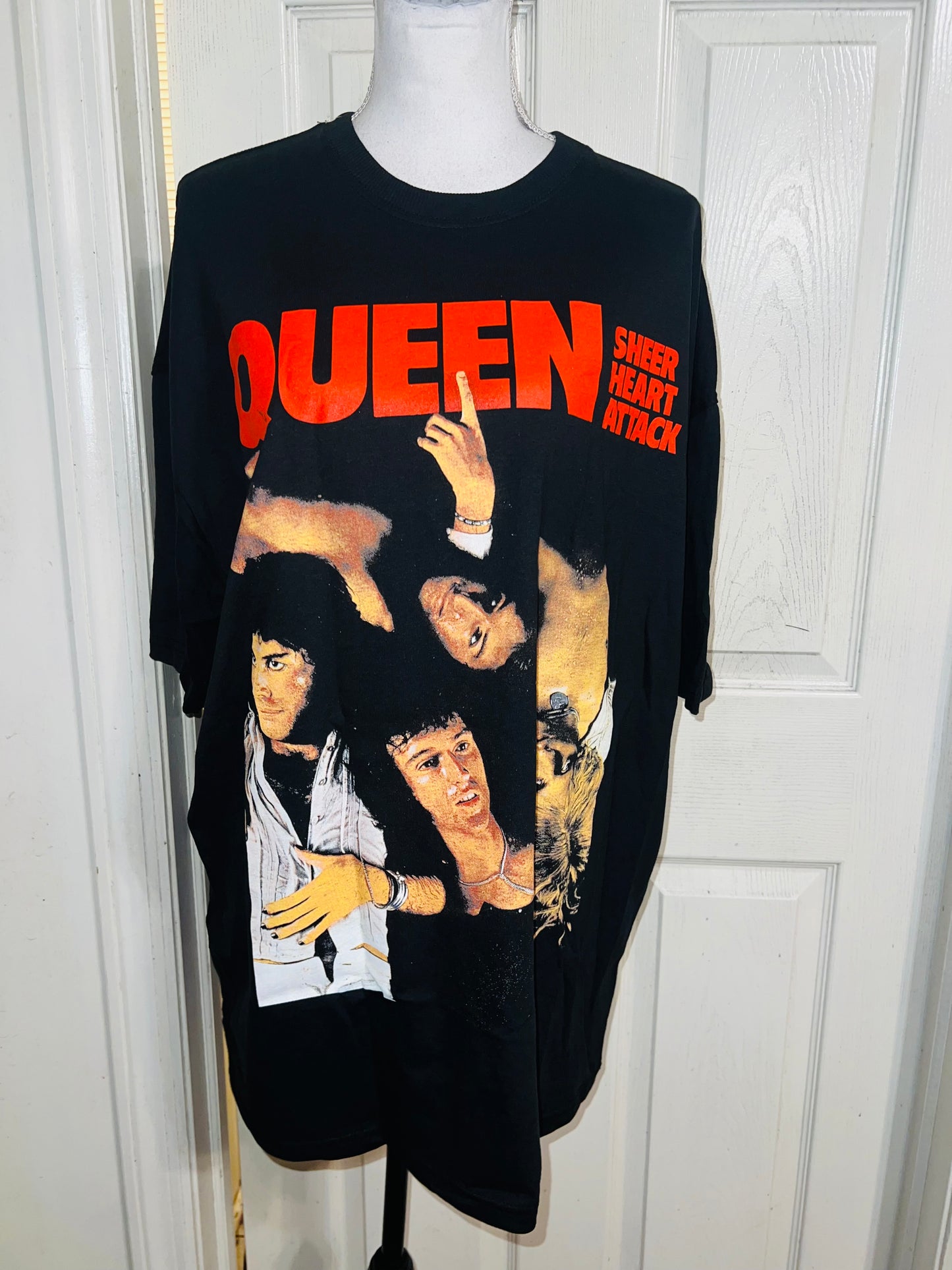 Queen Oversized Distressed Tee