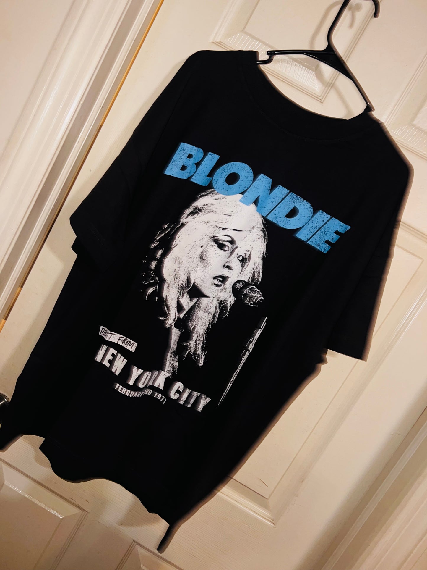 Blondie NYC Oversized Distressed Tees